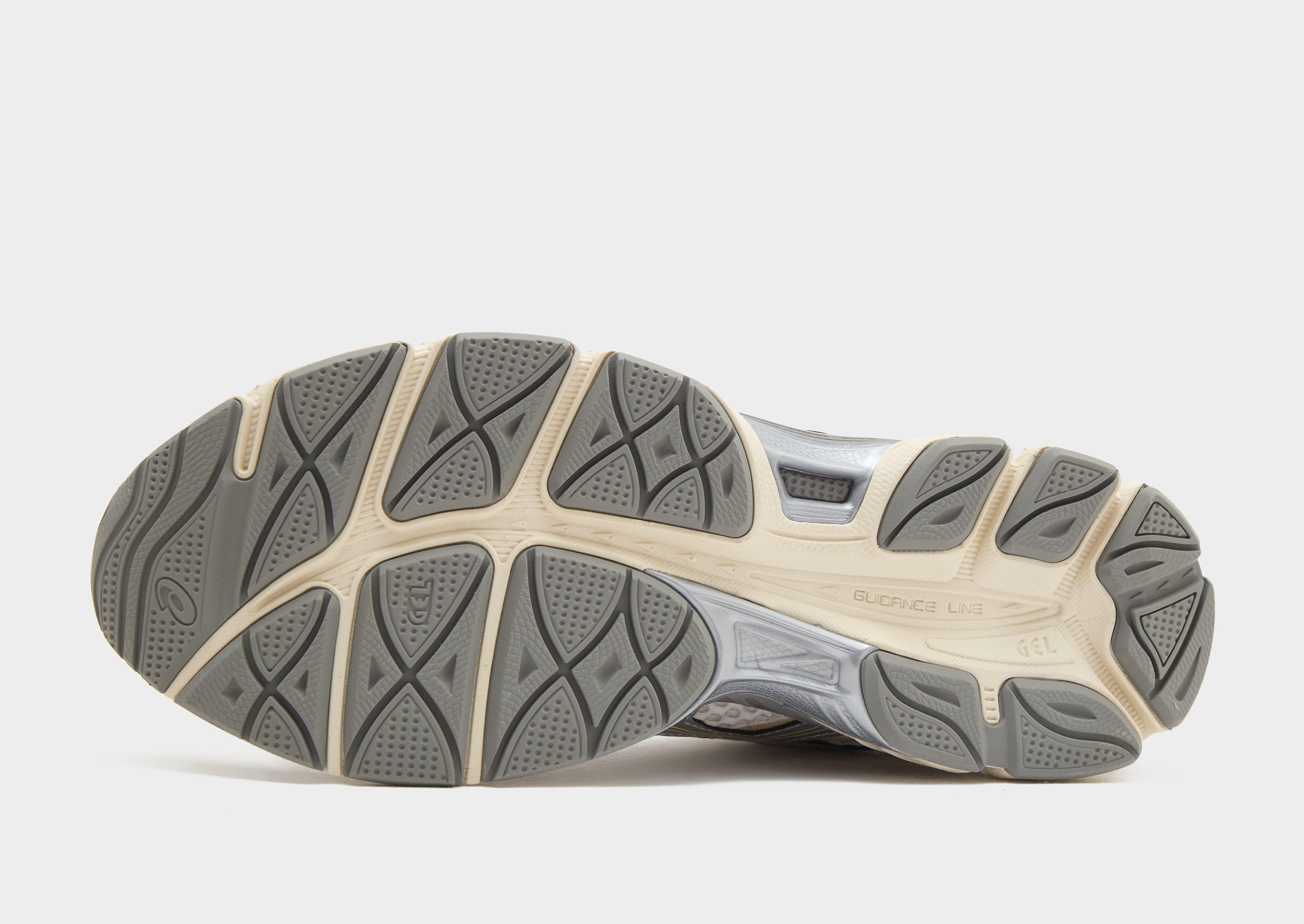 ASICS GEL-CUMULUS 16