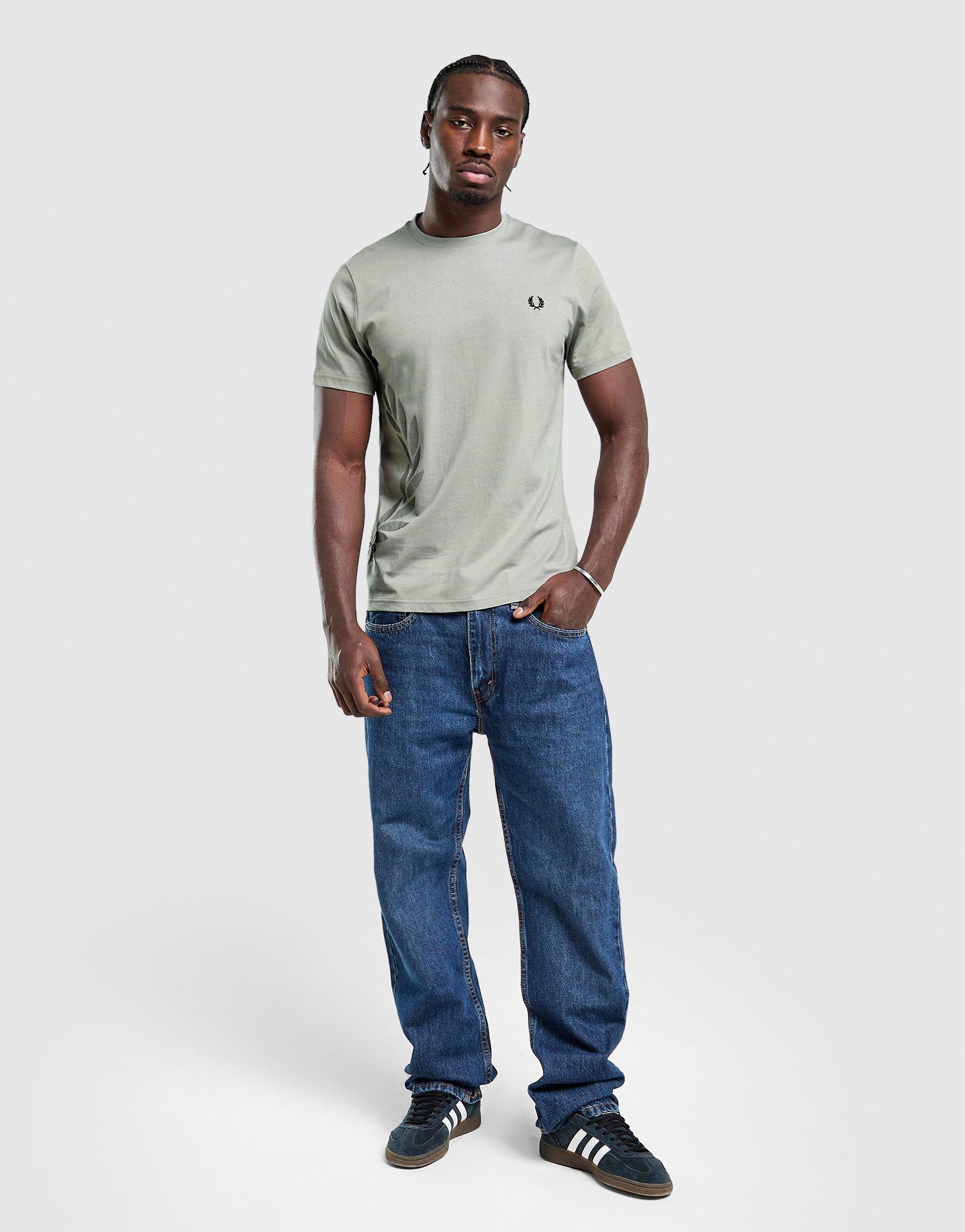 Fred Perry Oversized Laurel Wreath T-Shirt