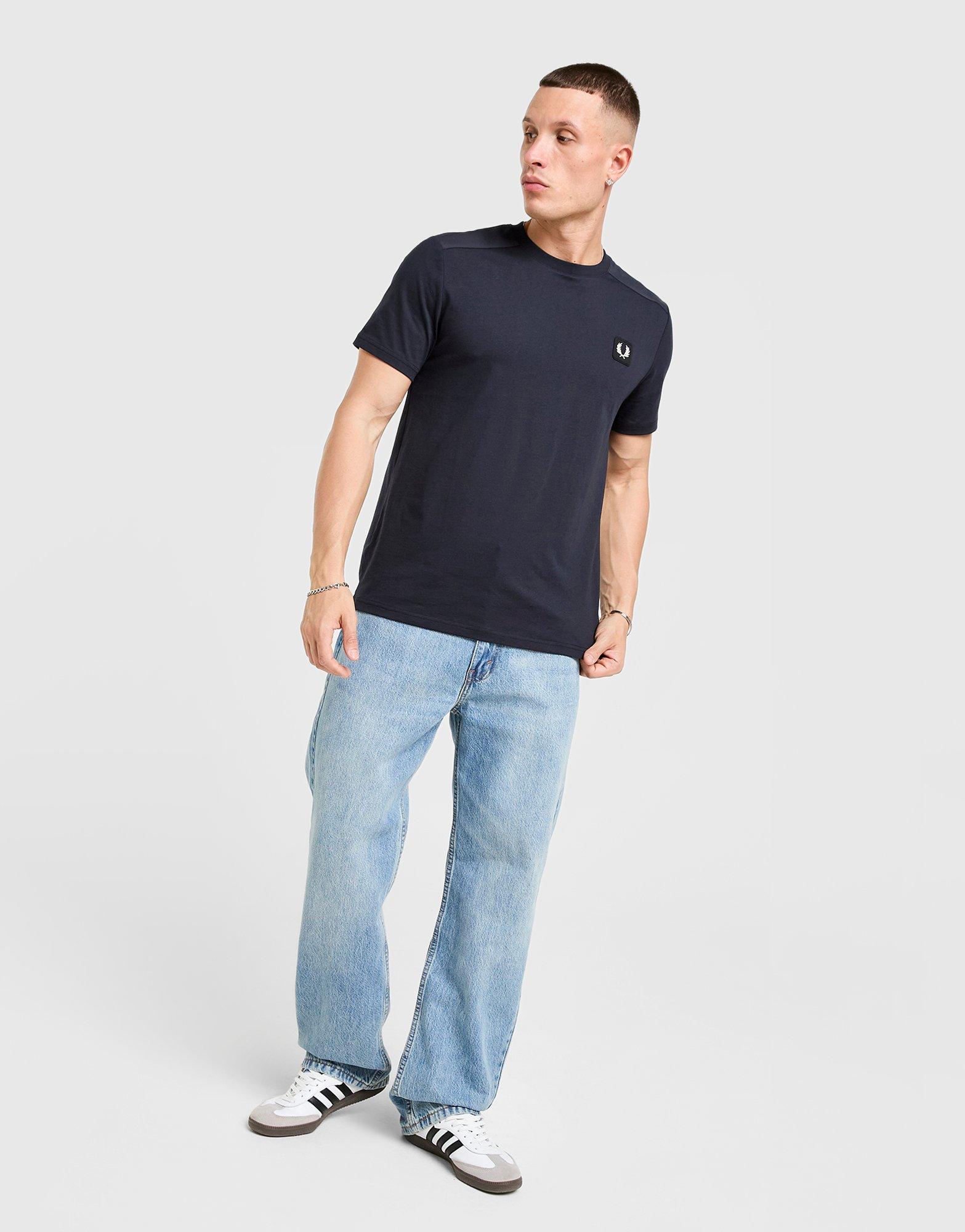 Fred Perry T-shirt Badge Panel