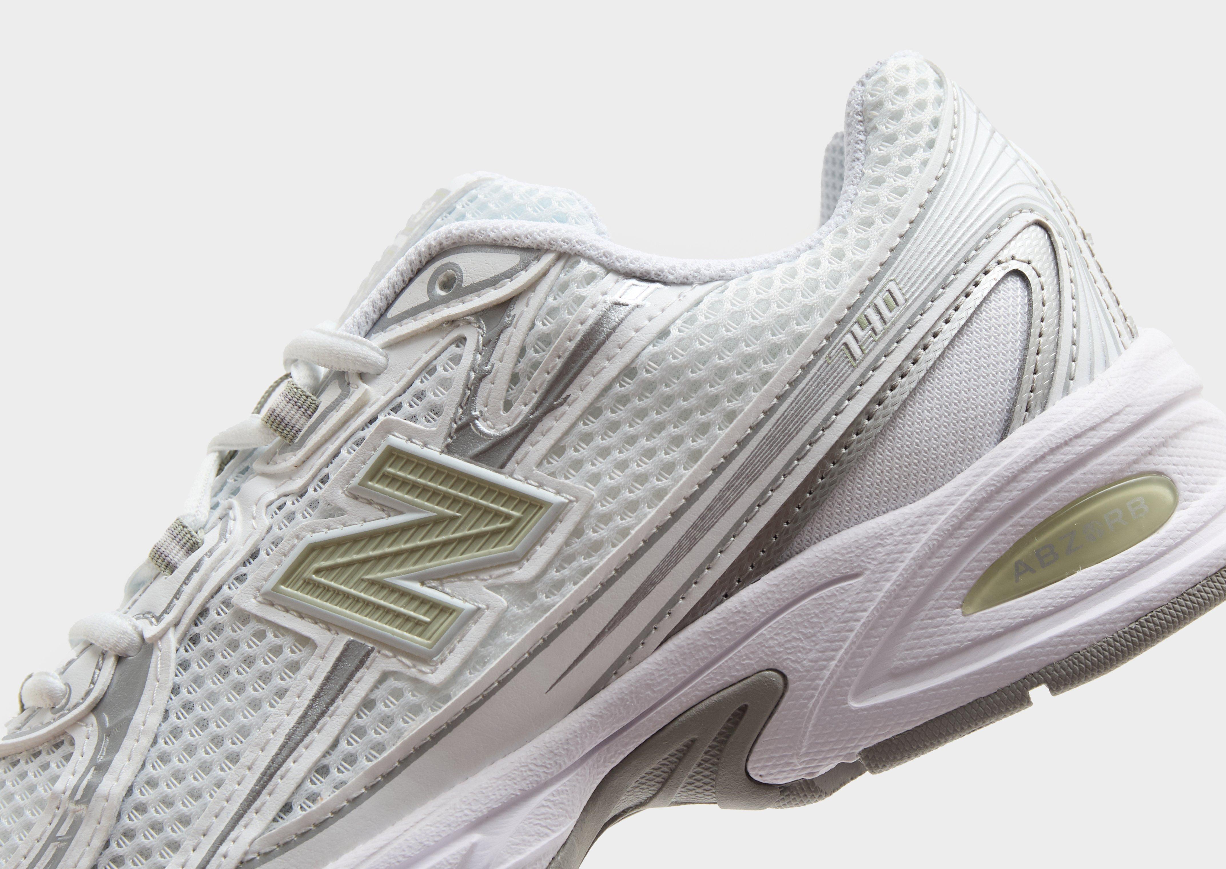 New Balance 740 Women's