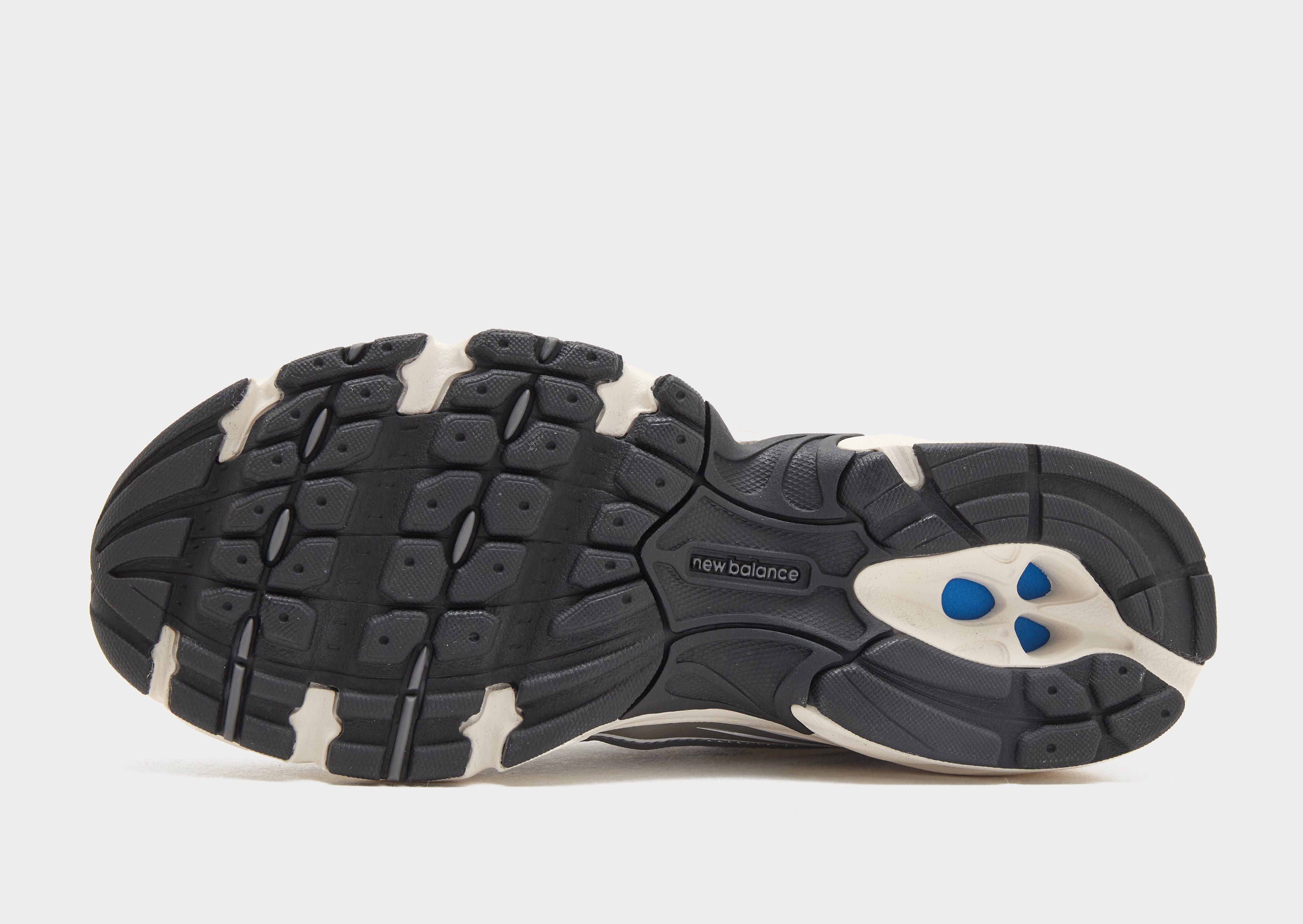 New Balance 740 Dames