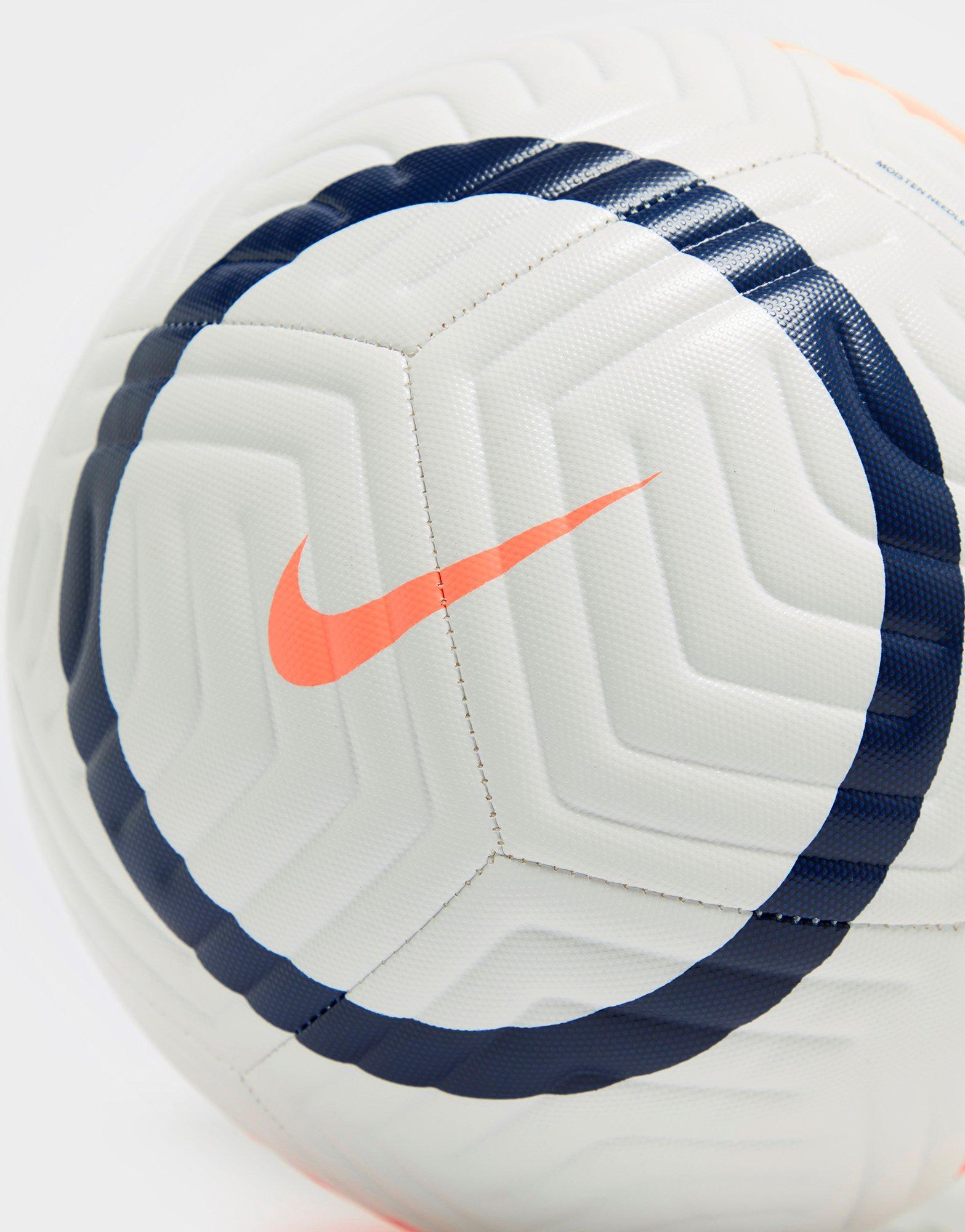 Nike FC Barcelona Academy T90 Football