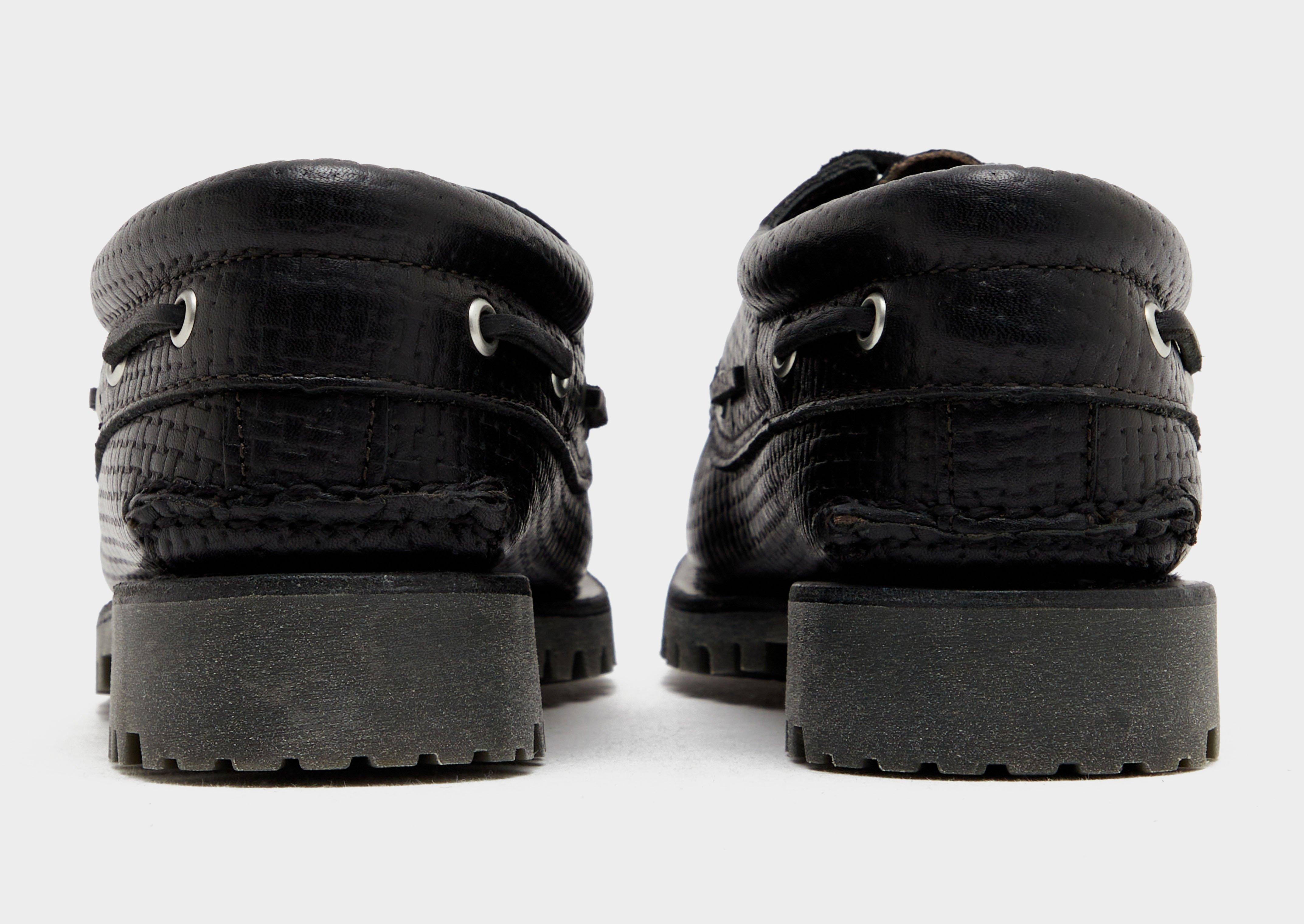 Timberland Authentic 3-Eye Lug Handsewn Boat Shoe