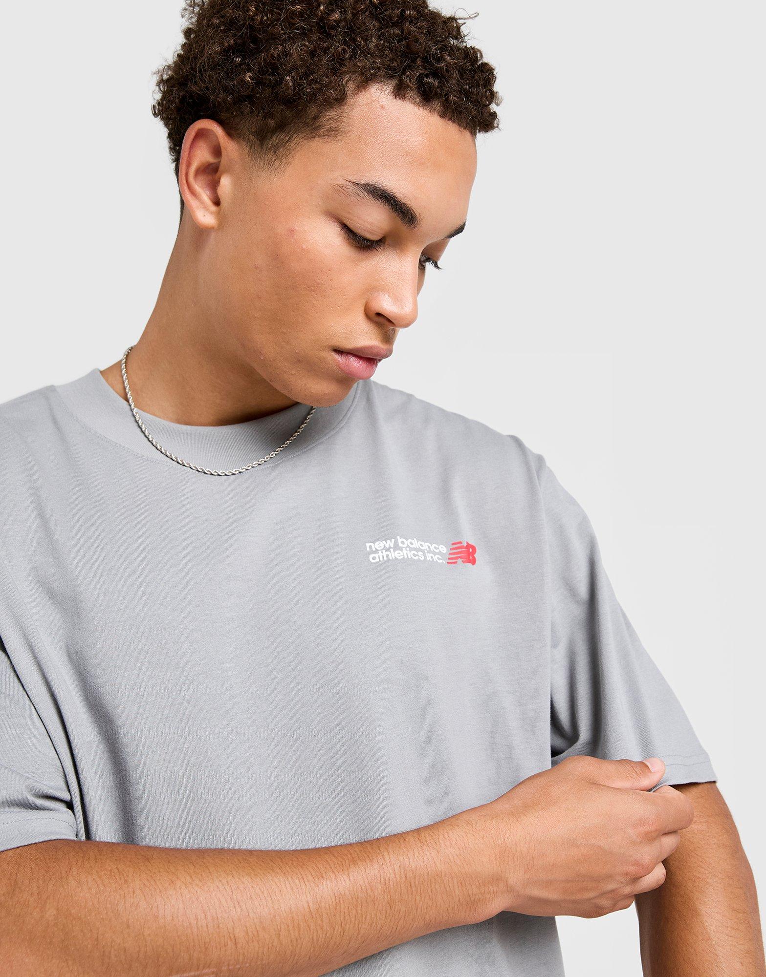 New Balance Camiseta Oversized Core Logo