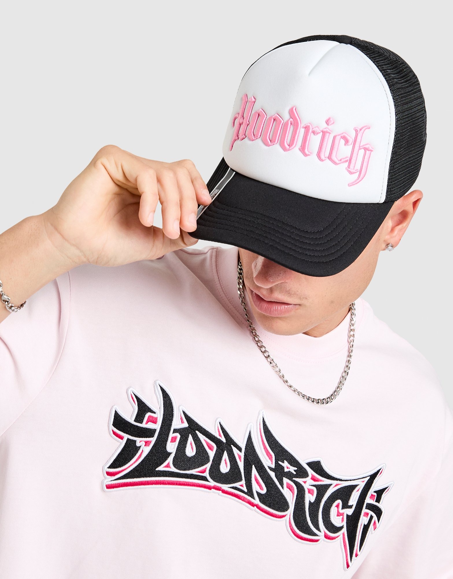 White Hoodrich Totem Trucker Cap - JD Sports Ireland