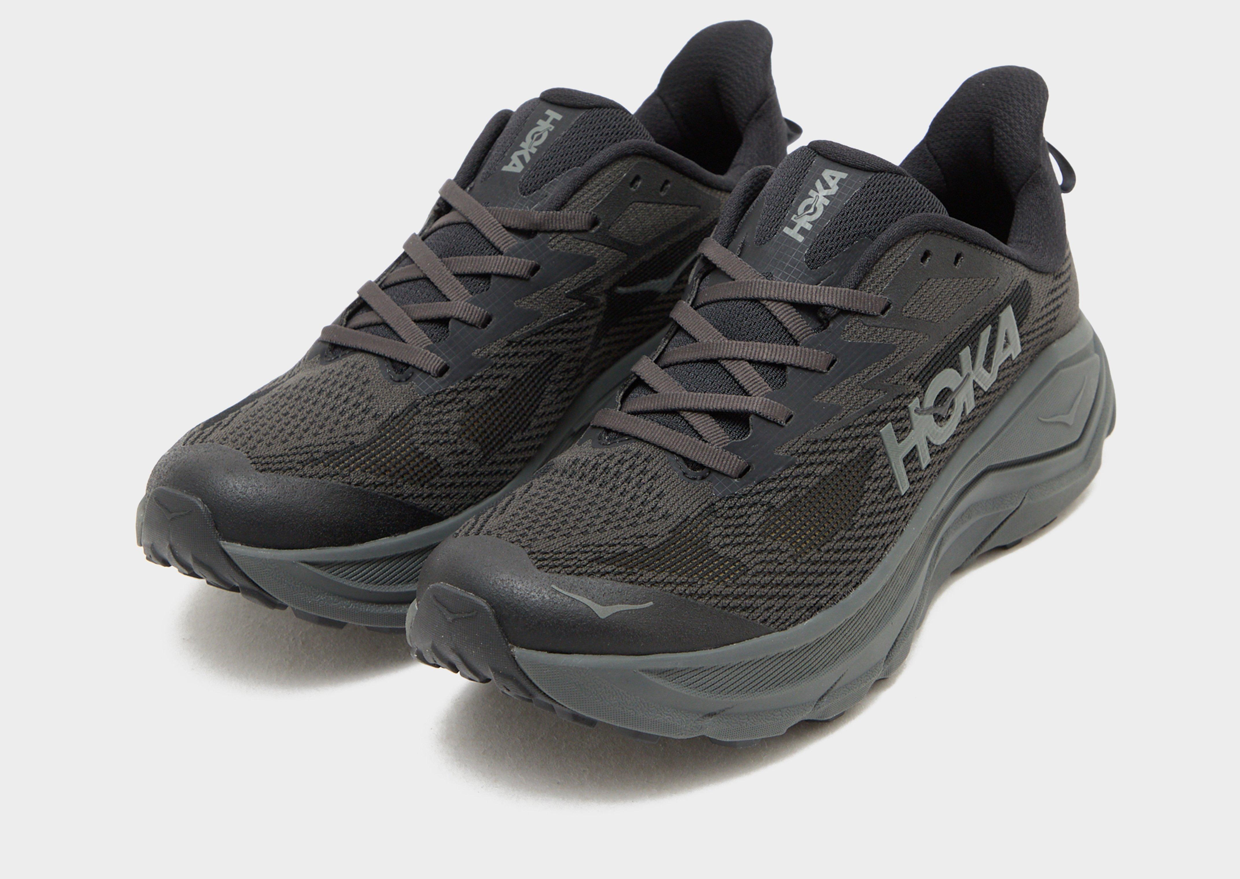 HOKA Challenger 8
