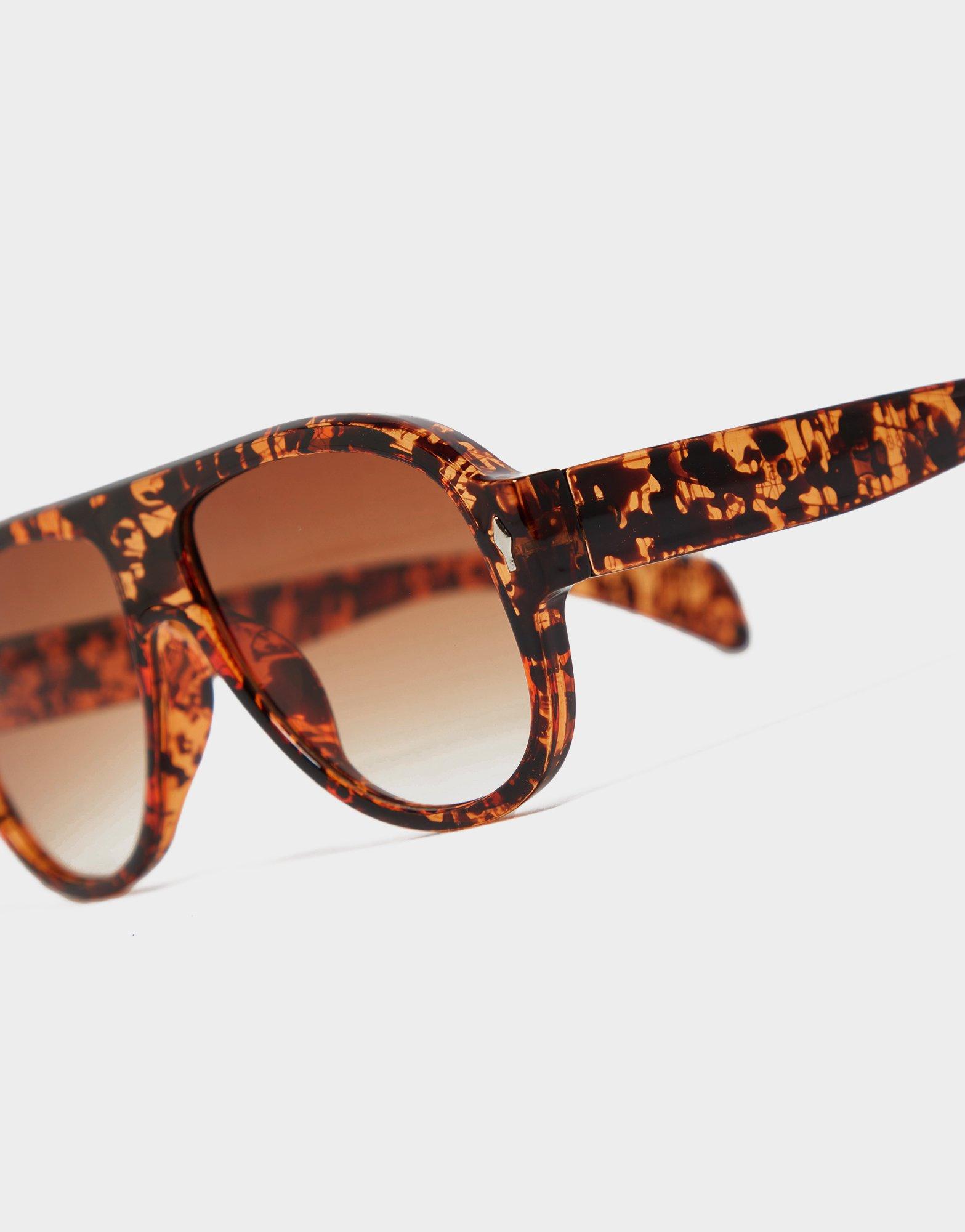 Supply & Demand Jeana Sunglasses