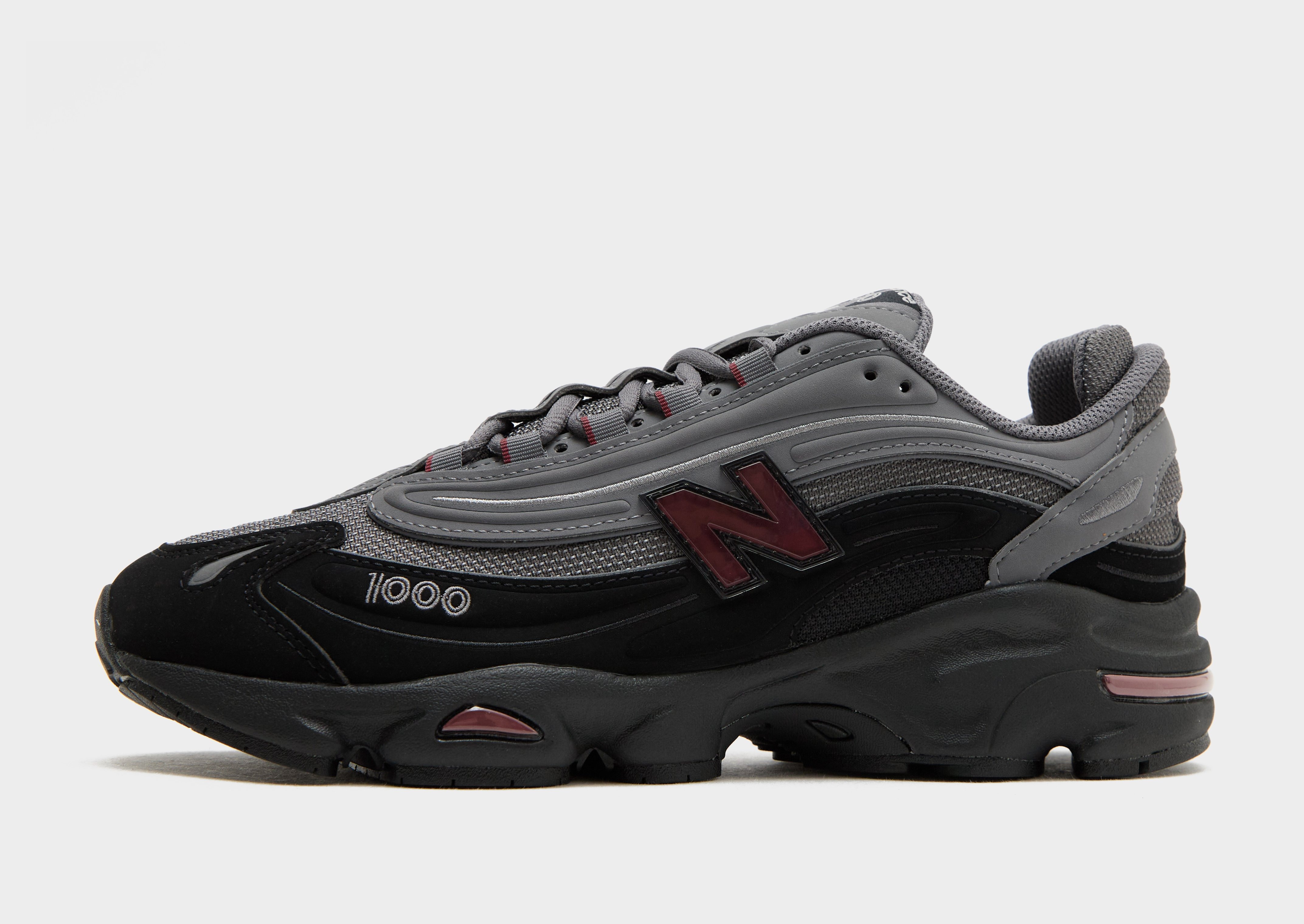 靴 New Balance 1000 \