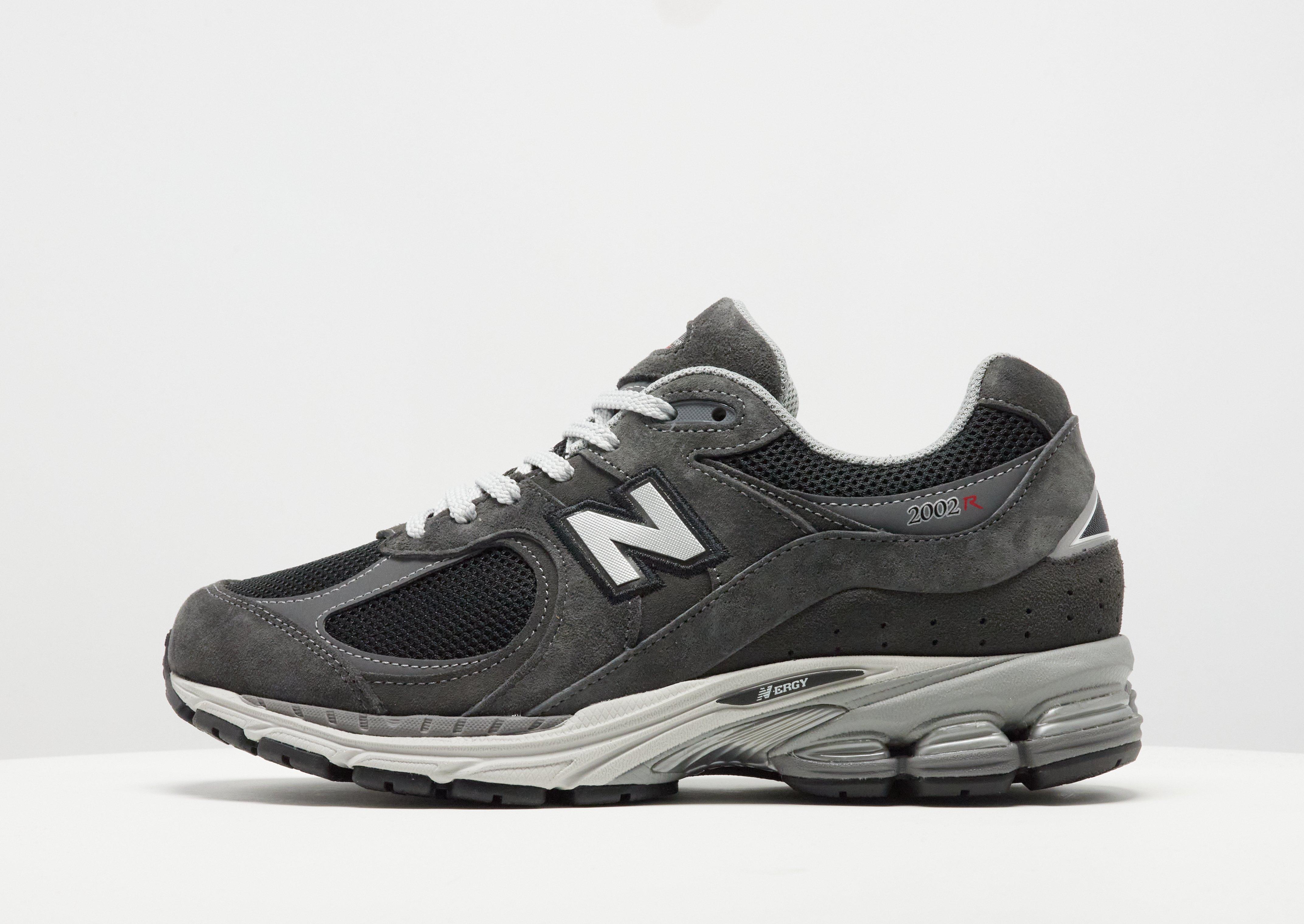 New Balance 2002R