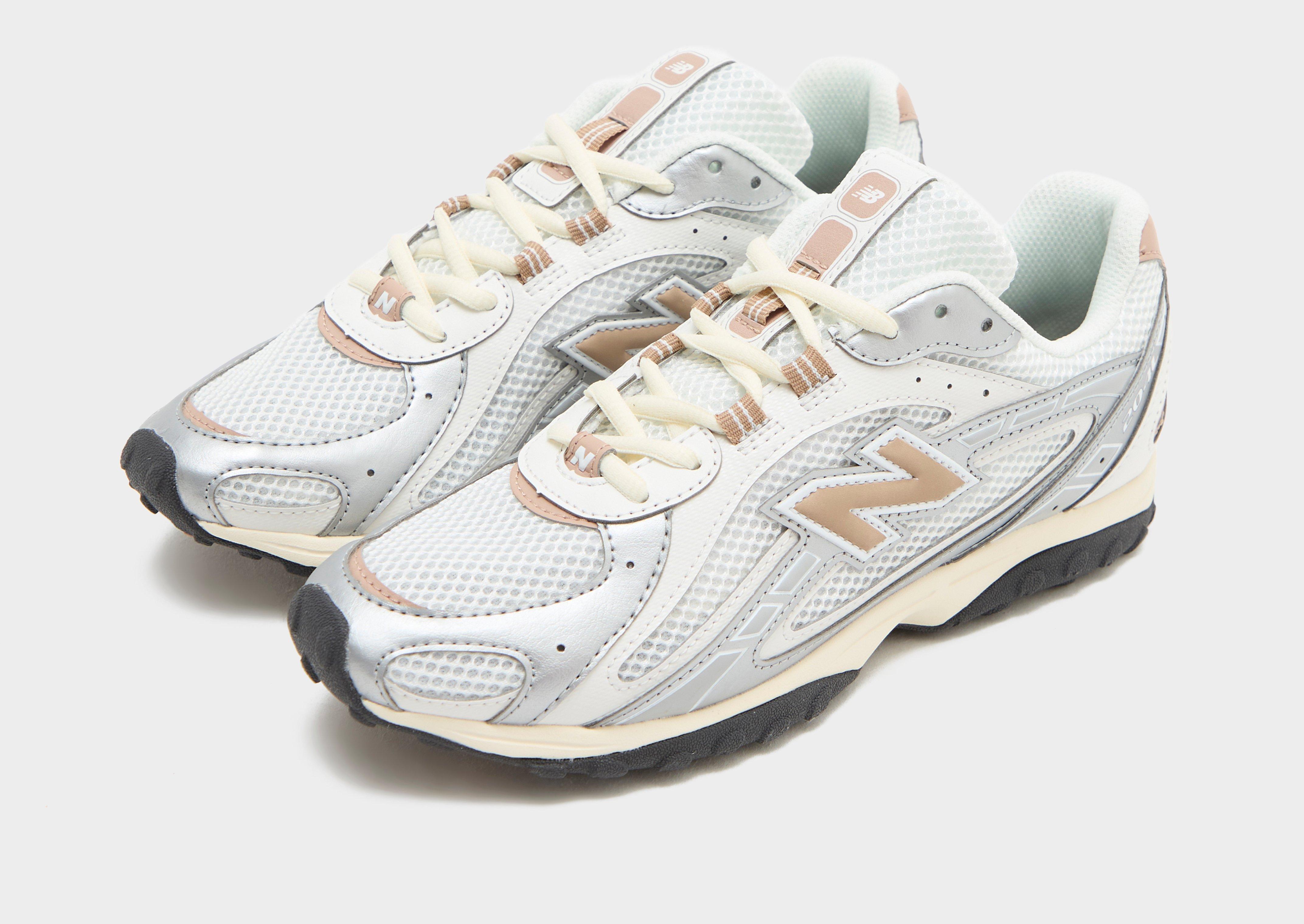 New Balance 204L Women's
