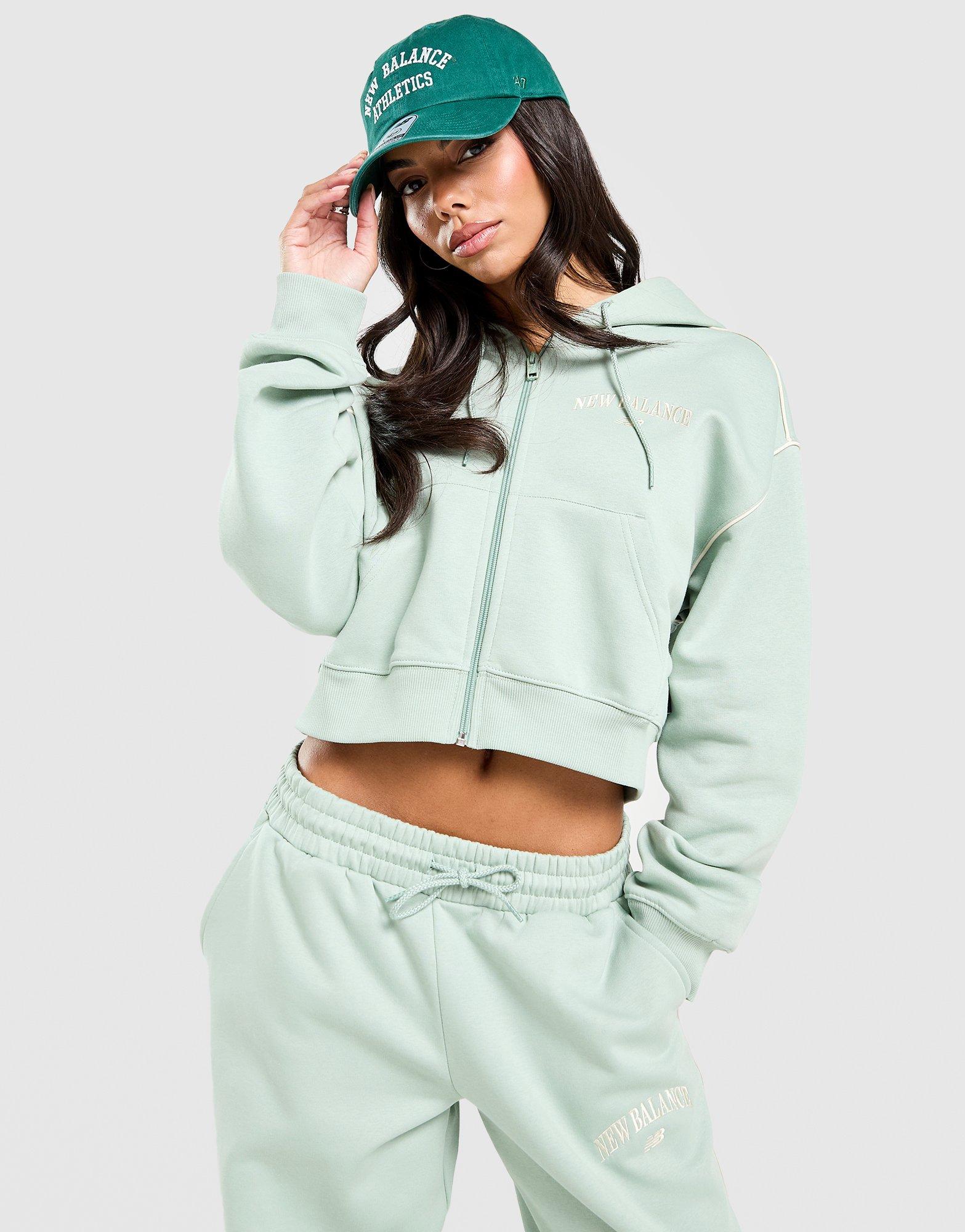 New Balance Felpa con Cappuccio Crop Varsity