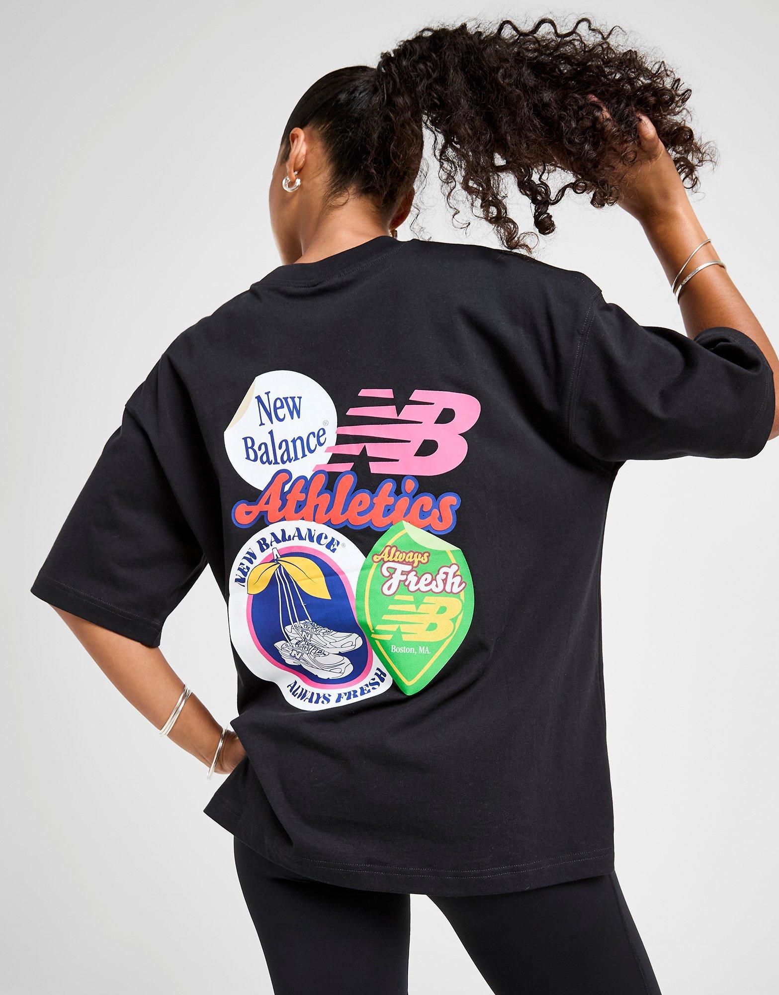 New Balance Sticker Boyfriend Maglia