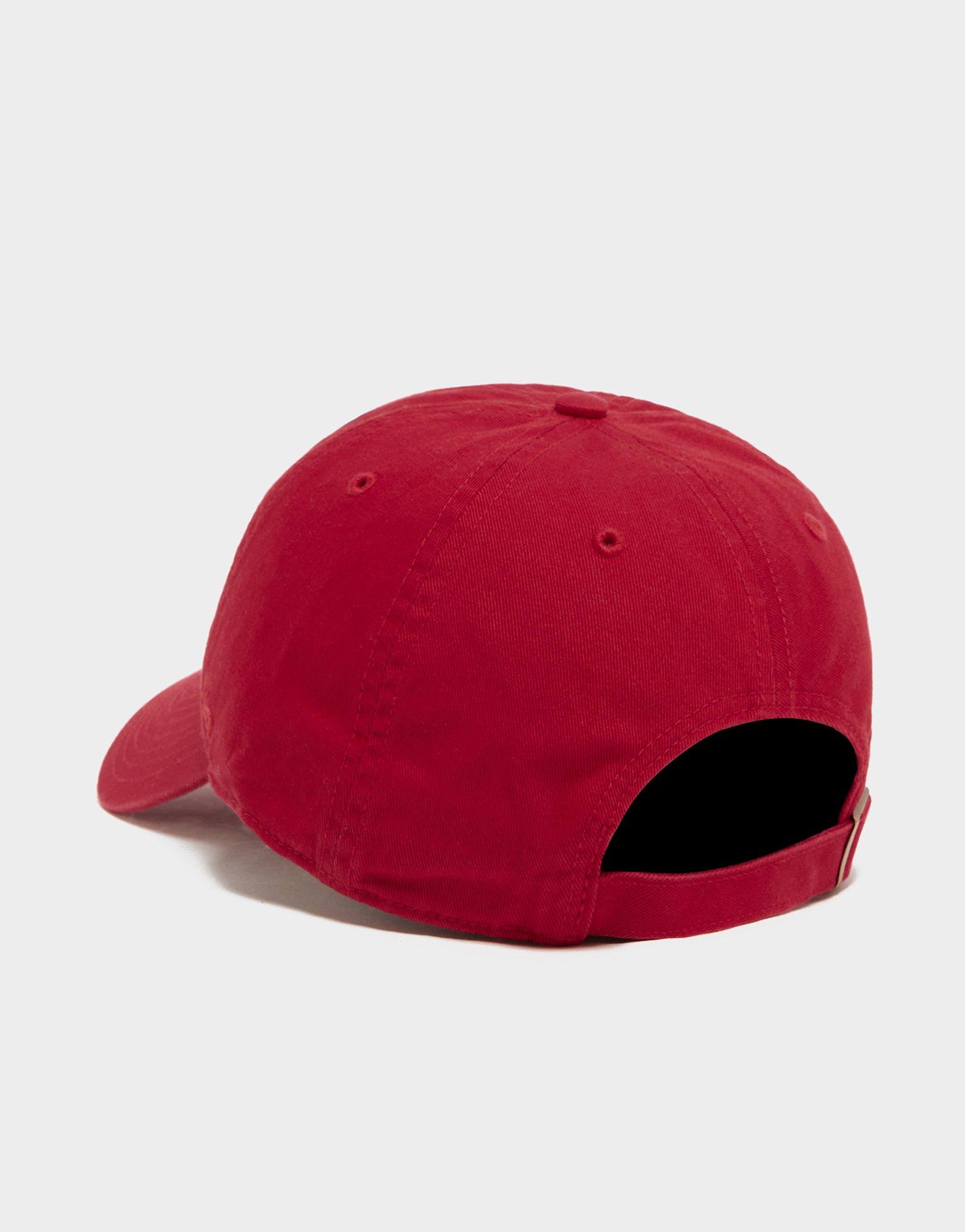 New Balance Clean Up Graphic Cap