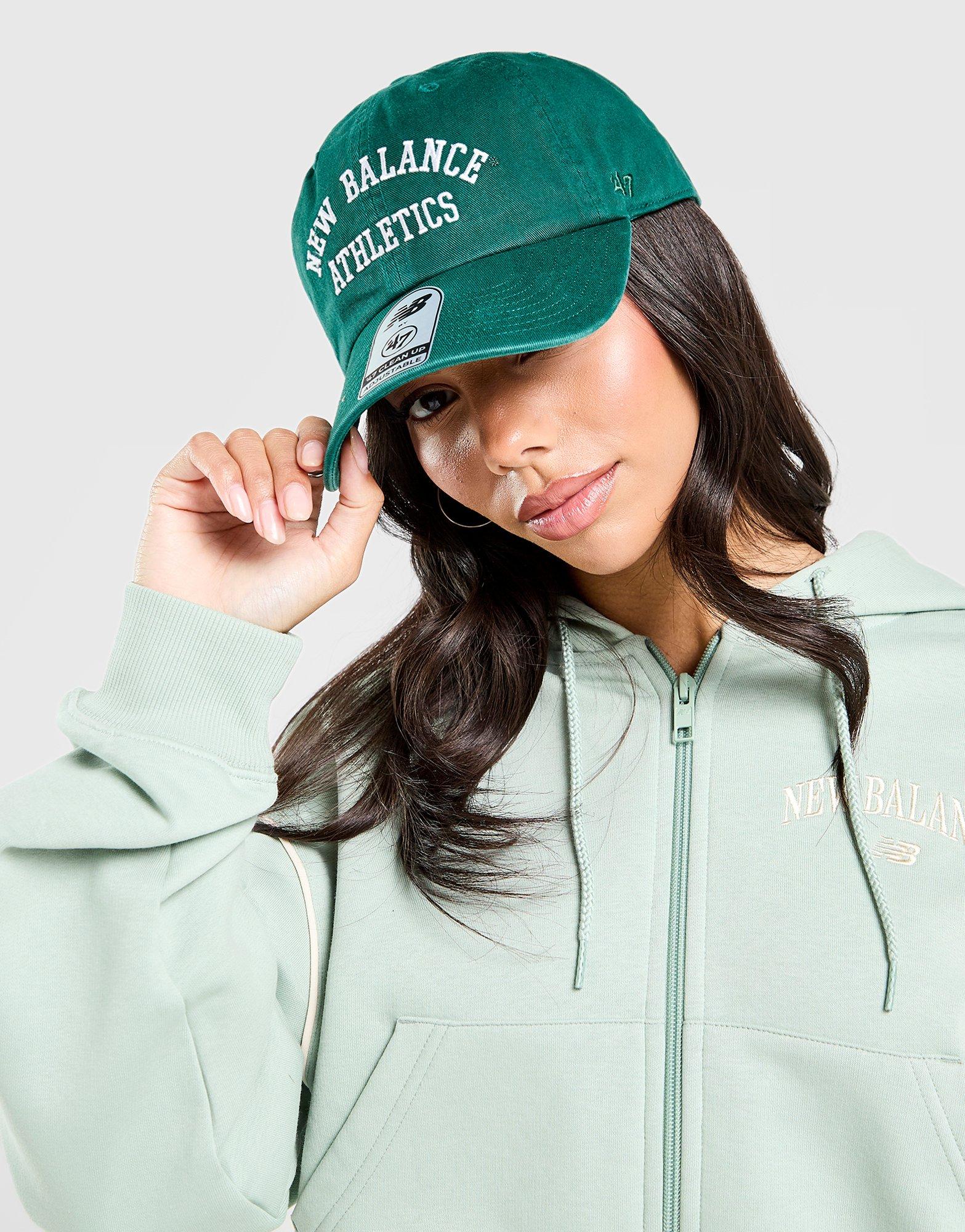 New Balance Cappellino Clean Up Script