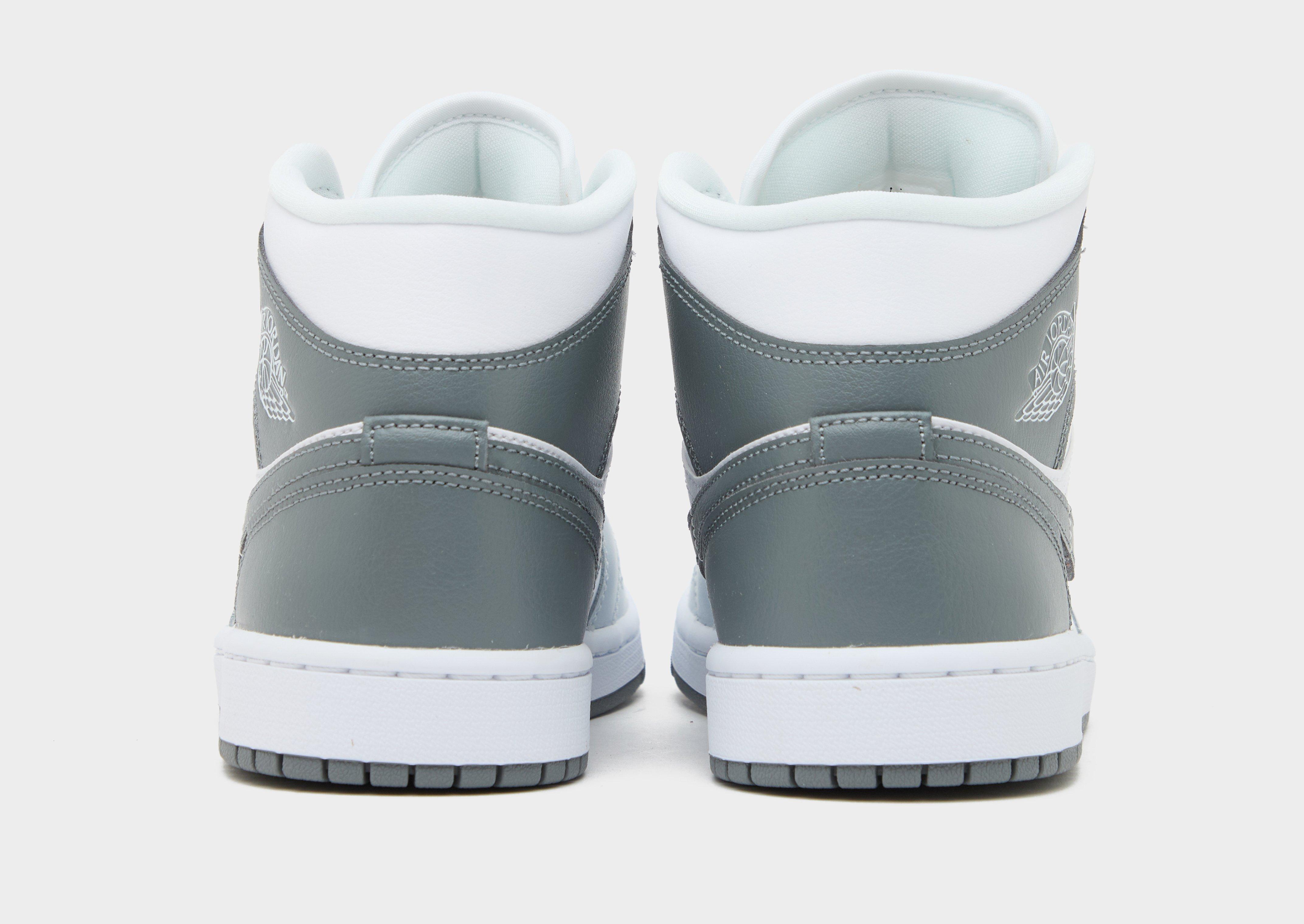 Jordan Air 1 Mid para mujer