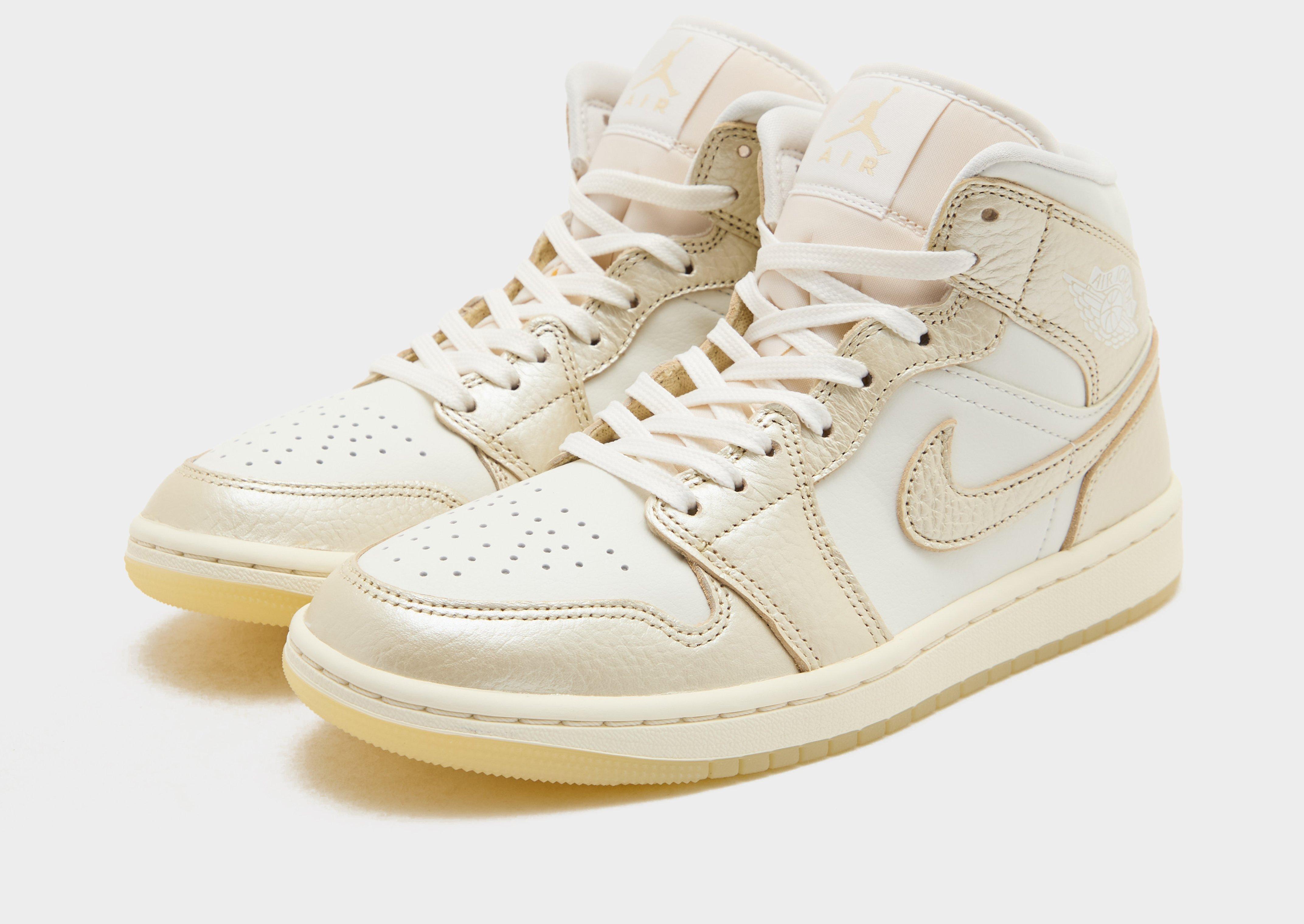 Jordan Air 1 Mid Women's