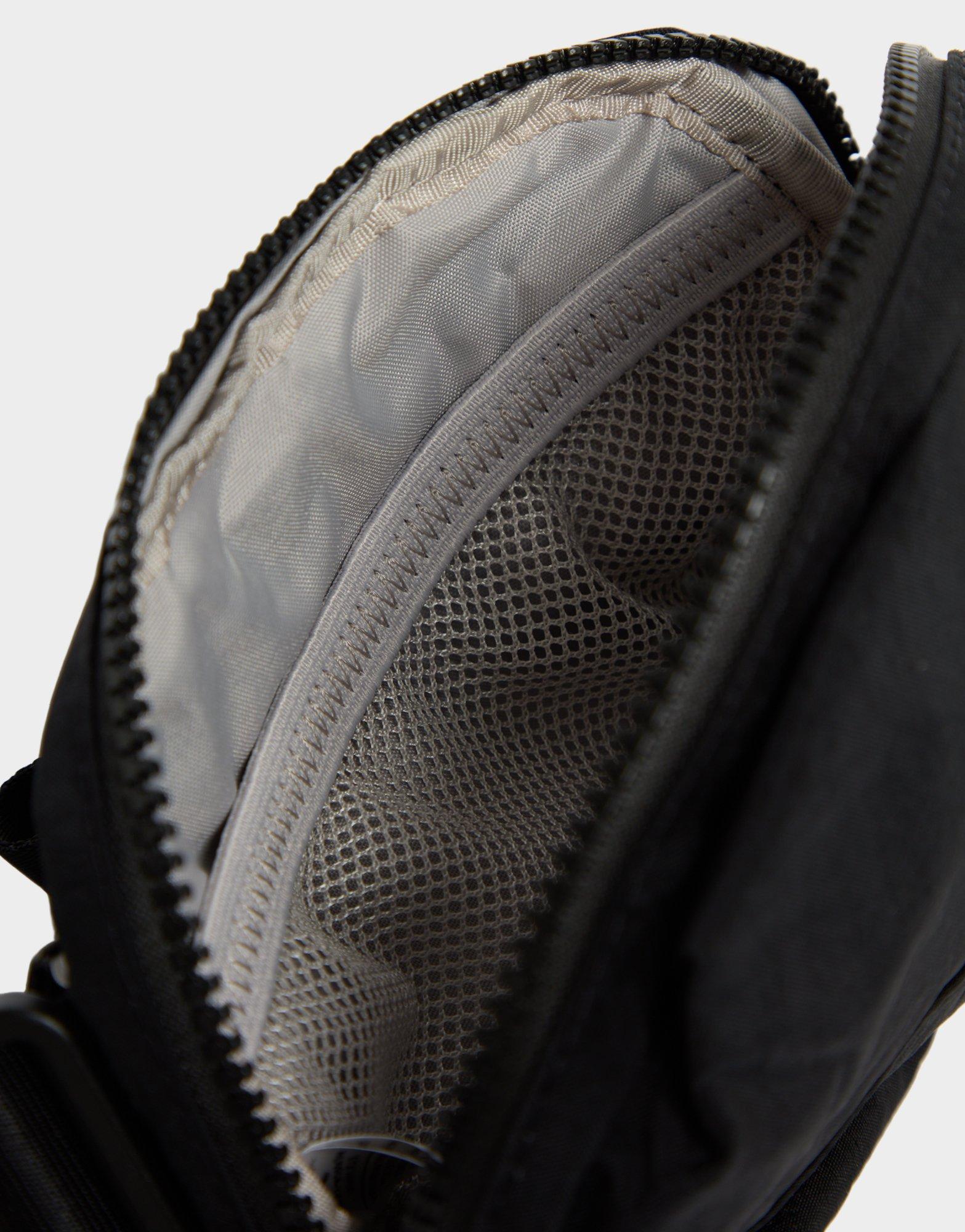 Nike Aura 1 Crossbody Bag