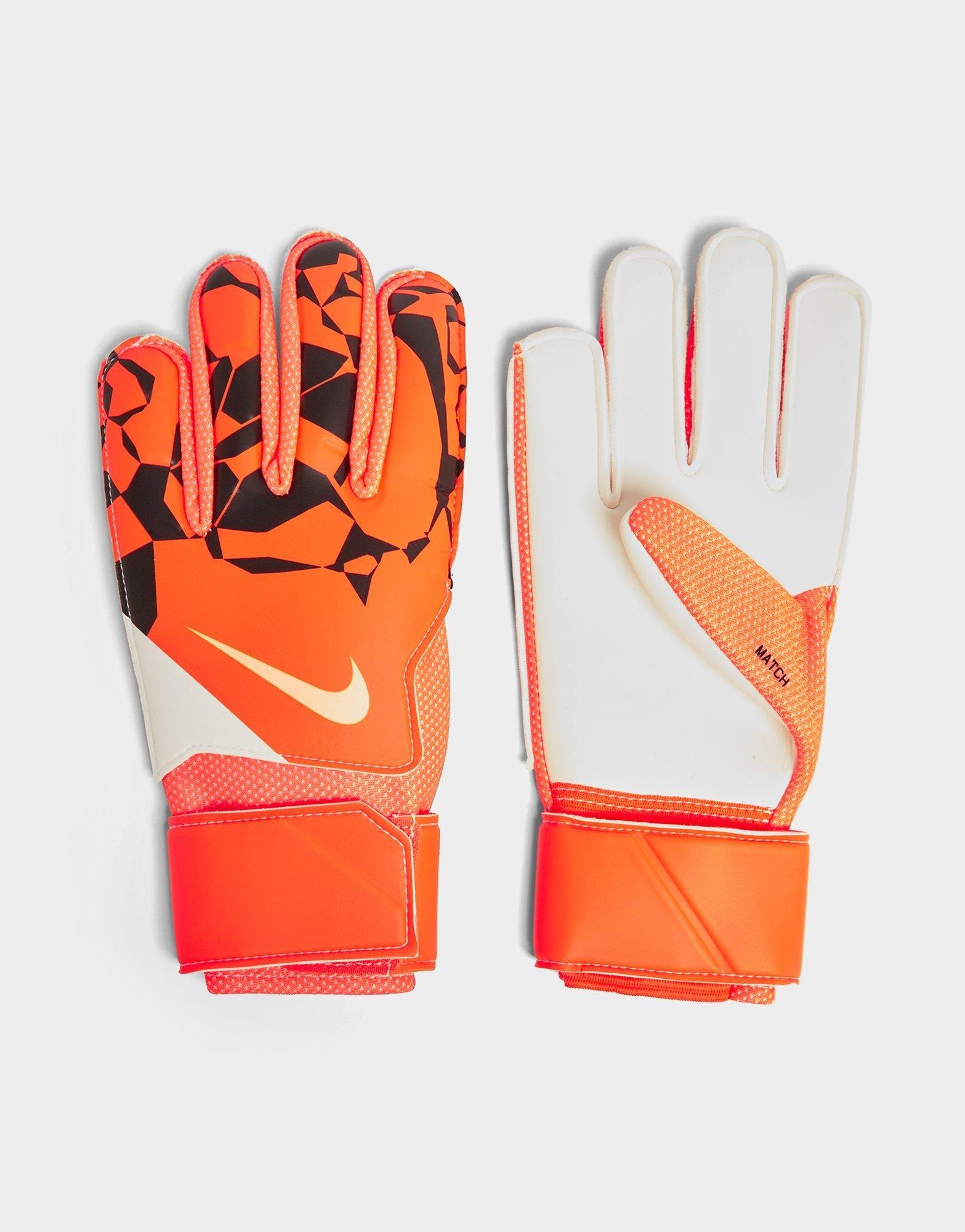 Nike Match Goalkeeper Gloves Junior