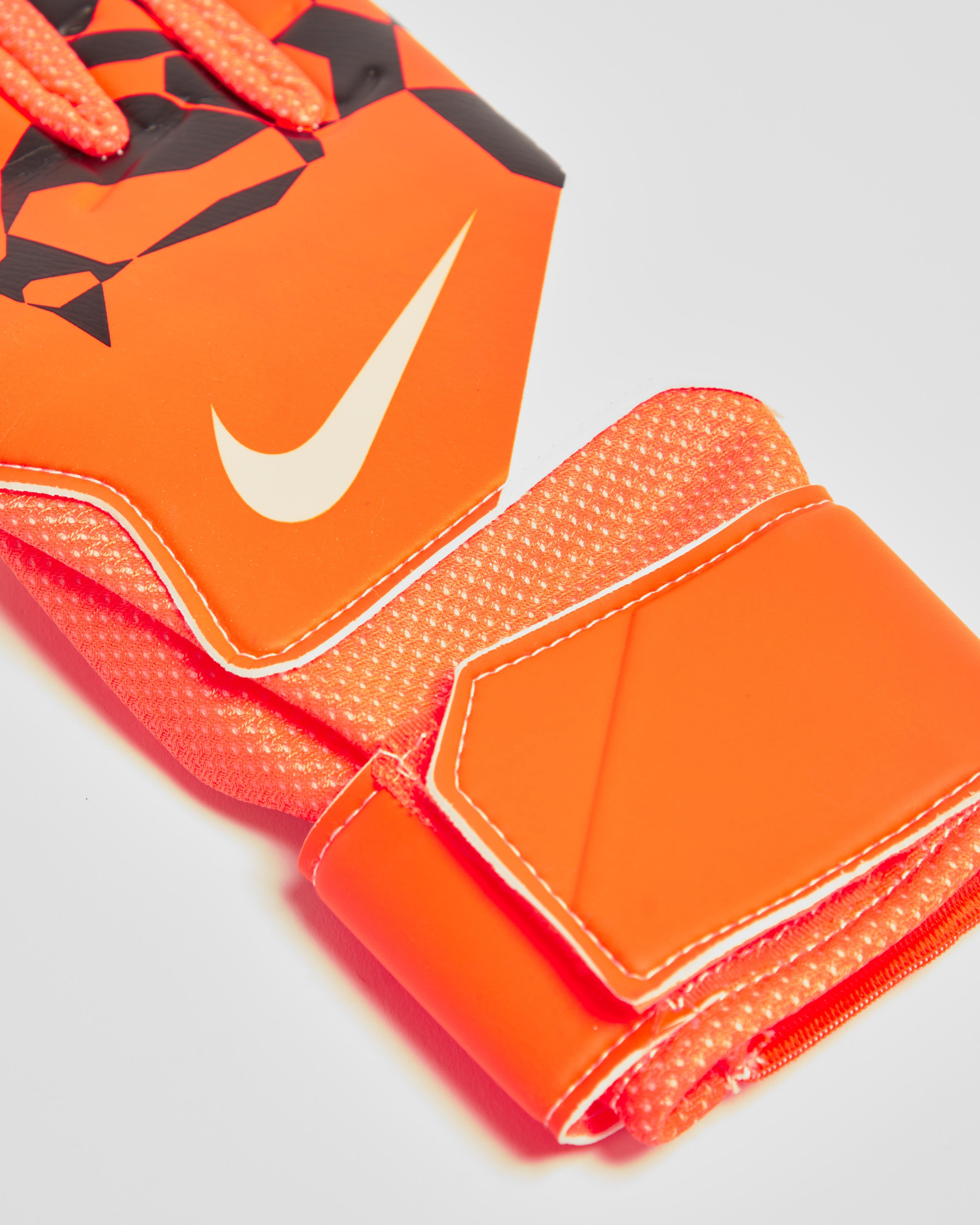 Nike Match Goalkeeper Gloves Junior