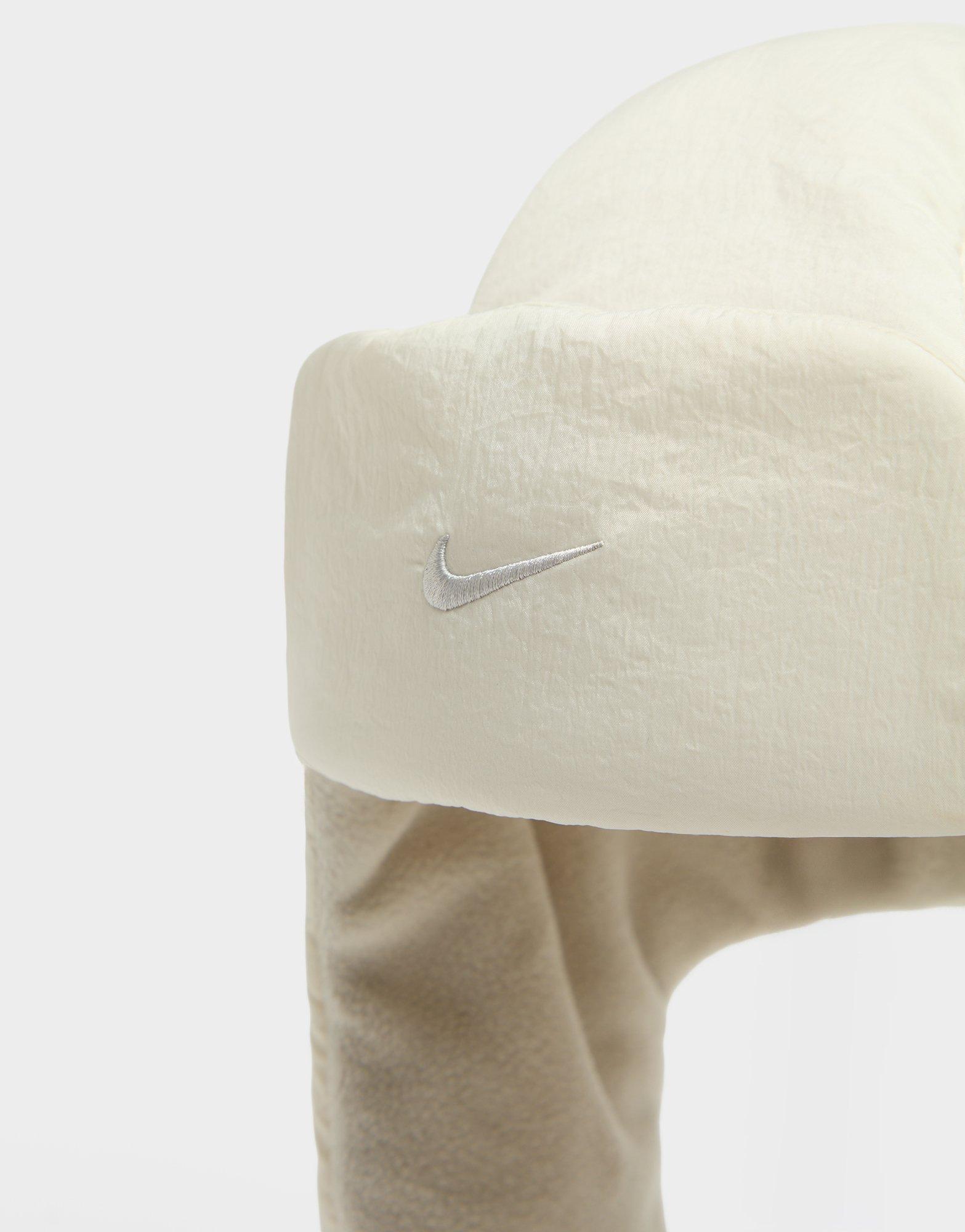 Nike Fly Unstructured Puffer Trapper Cap