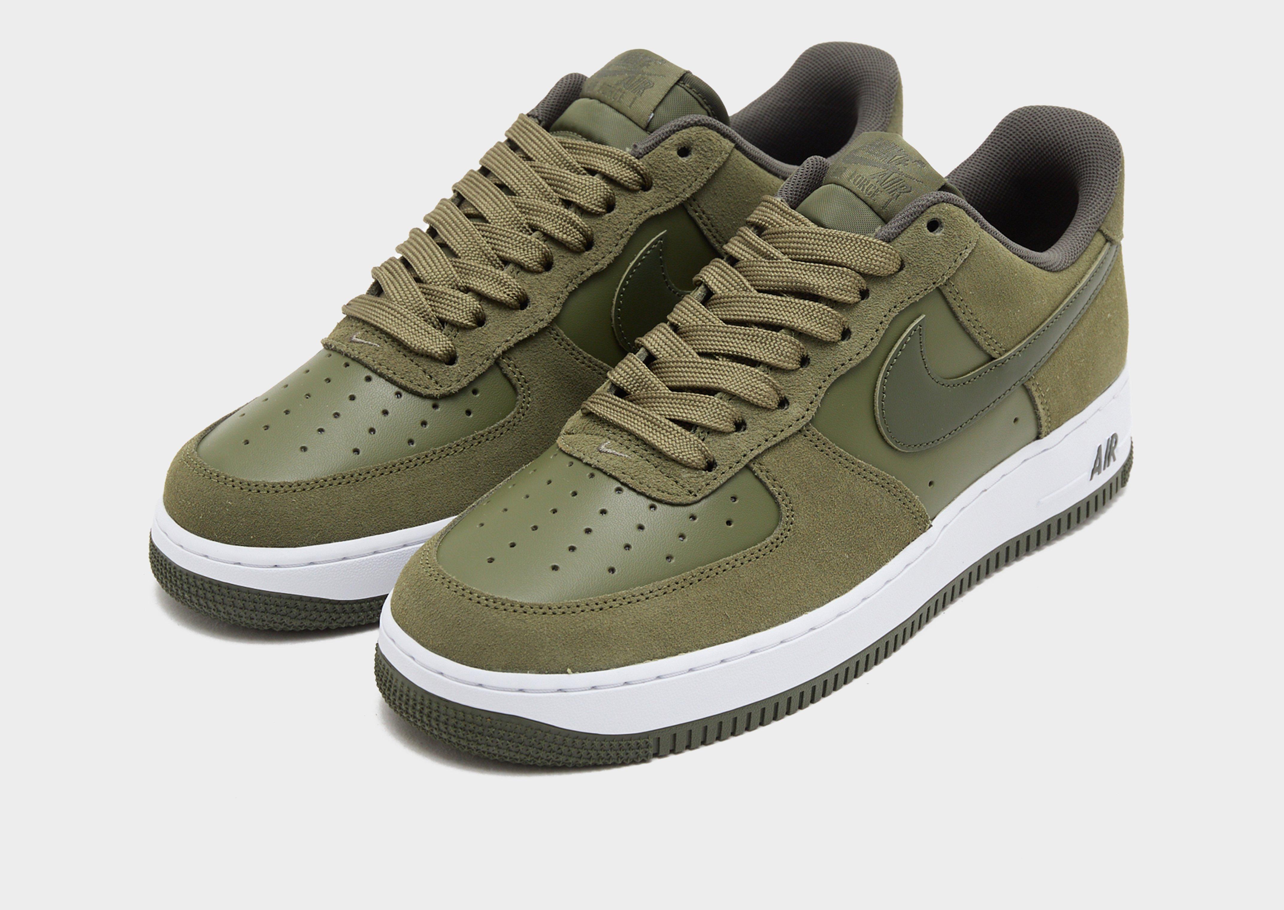 Nike Air Force 1 '07 LV8 Miehet