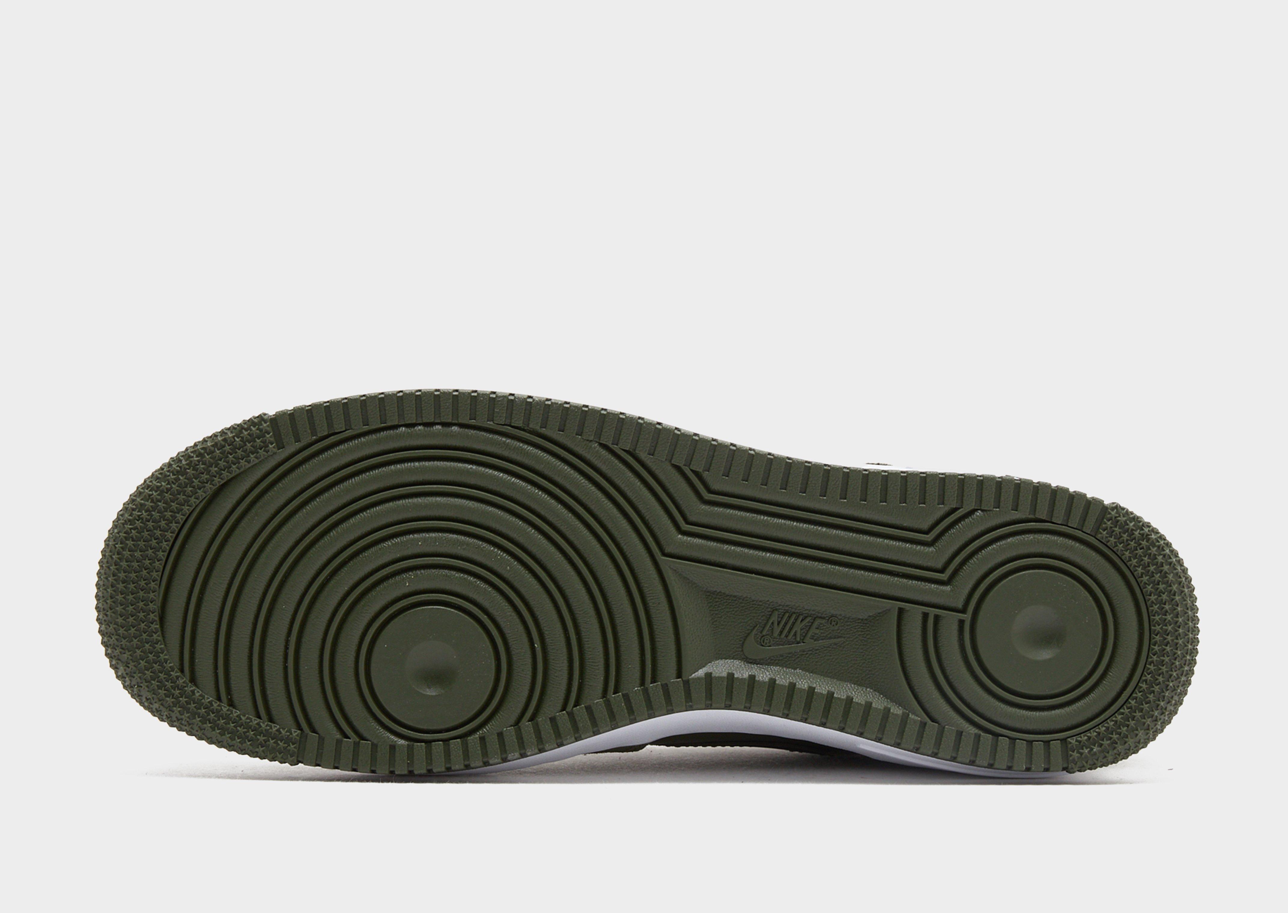 Nike Air Force 1 '07 LV8 Miehet