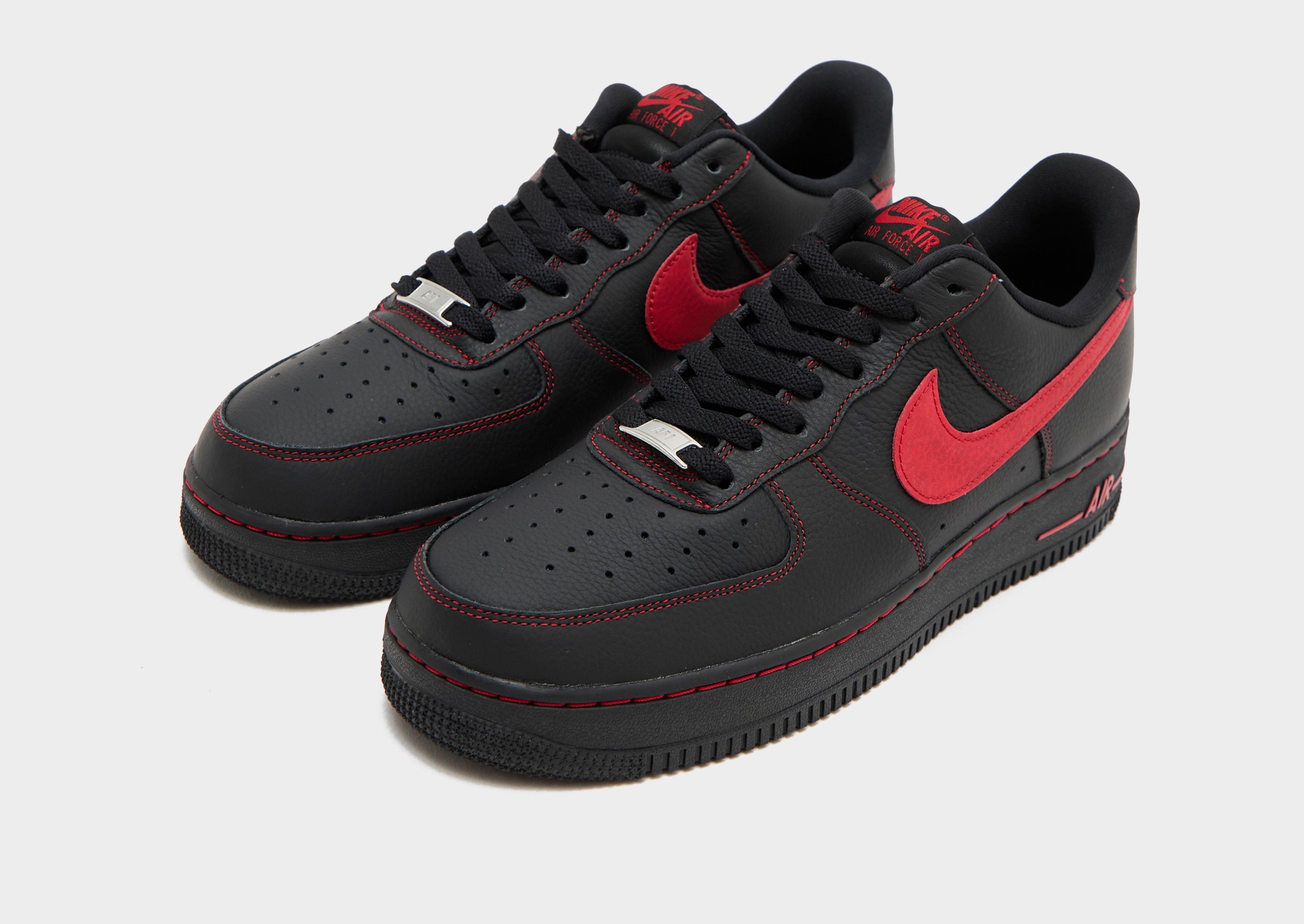 Nike Air Force 1 '07 LV8