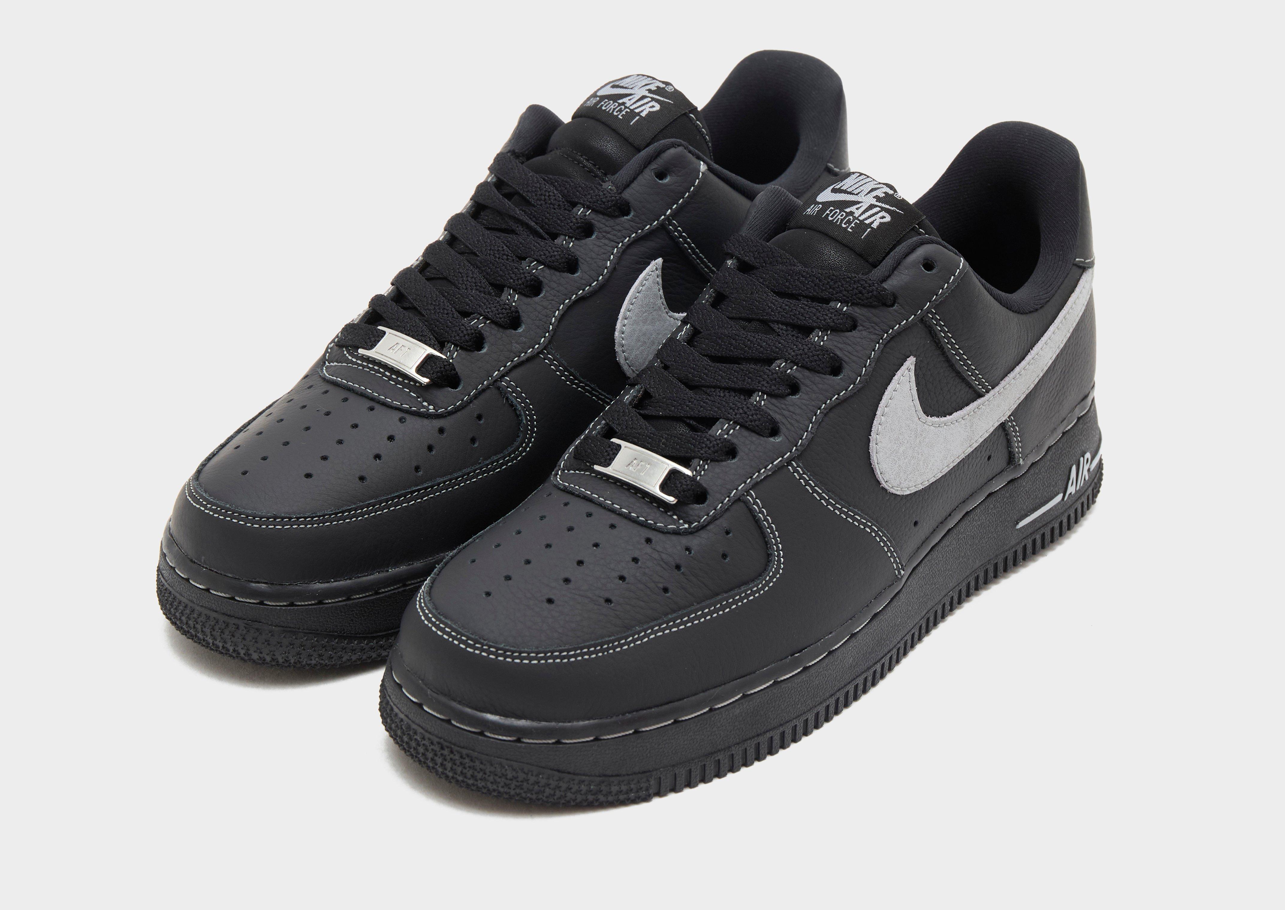 Nike Air Force 1 '07 LV8