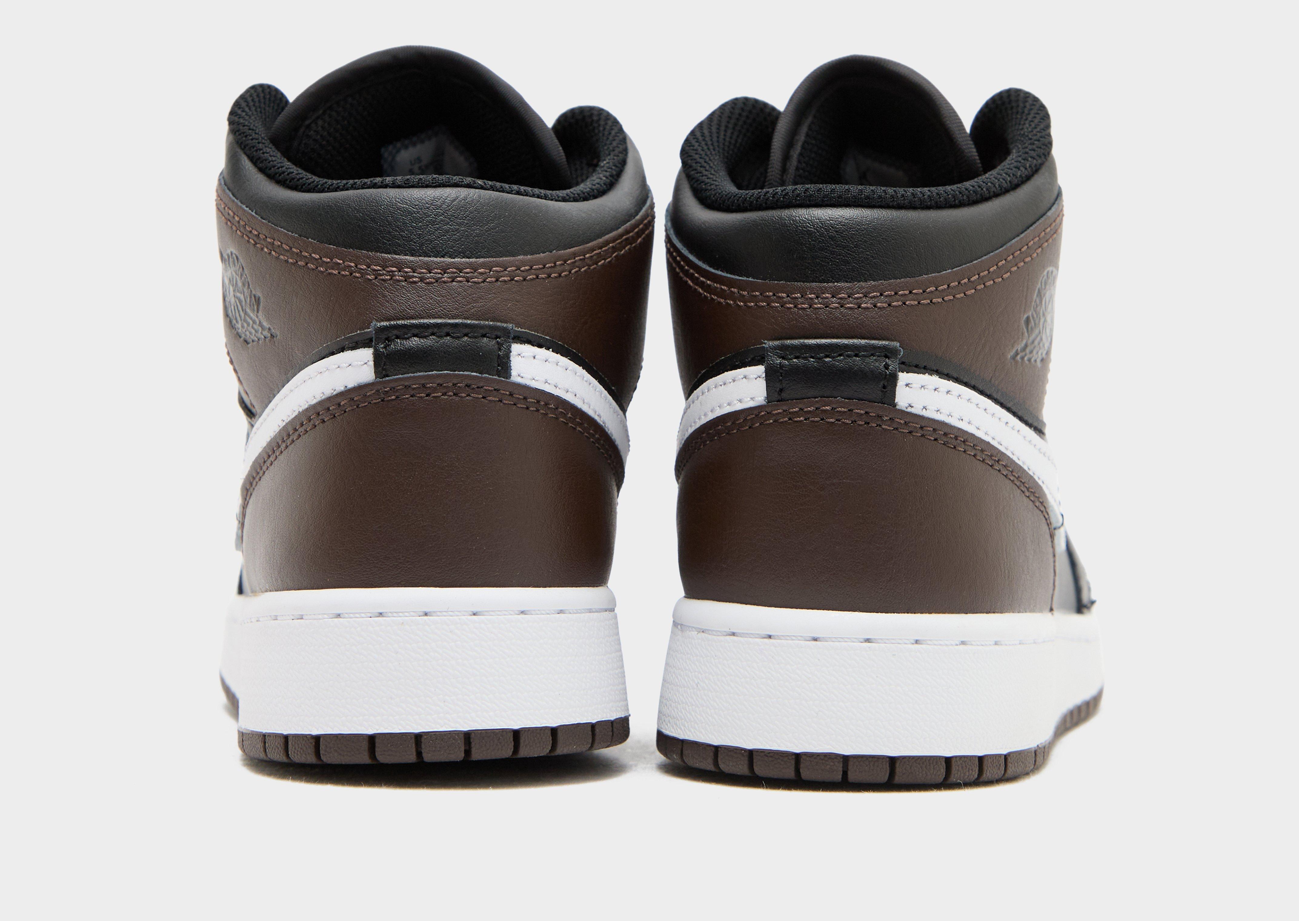 Jordan Air 1 Mid Juniorit
