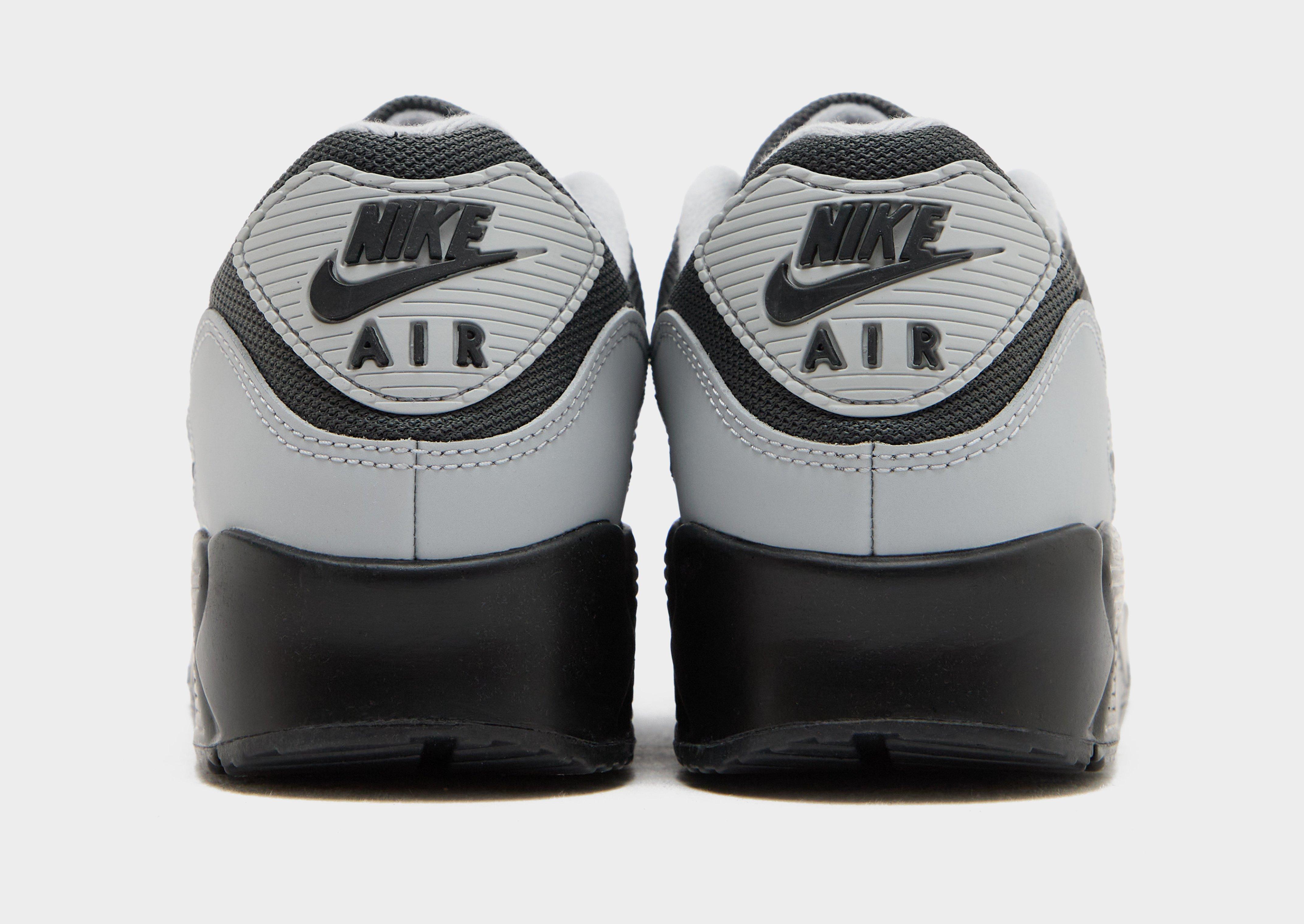 Nike Air Max 90