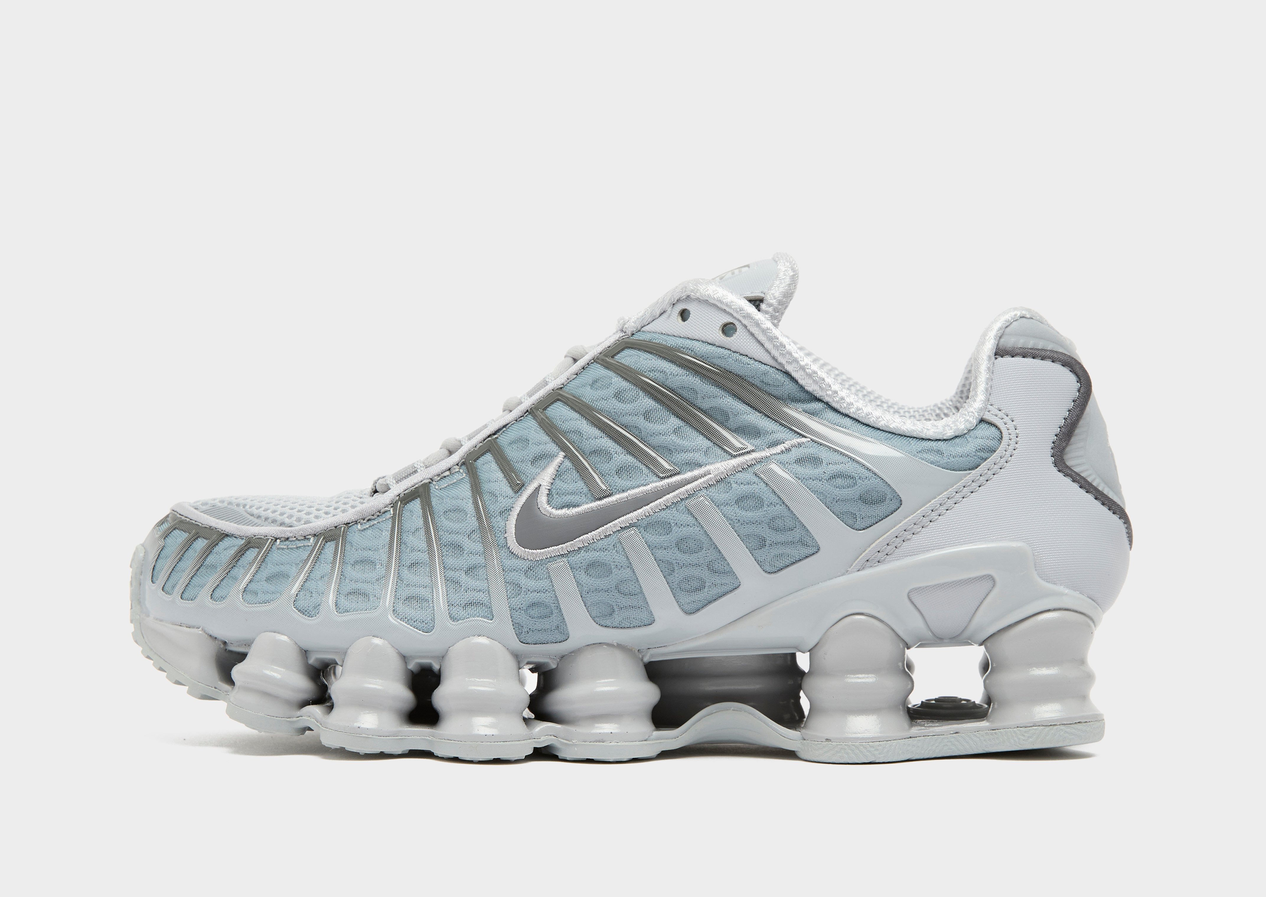 NIKE SHOX TL シルバー/グレー スニーカー 15946038_61922332_600.jpg