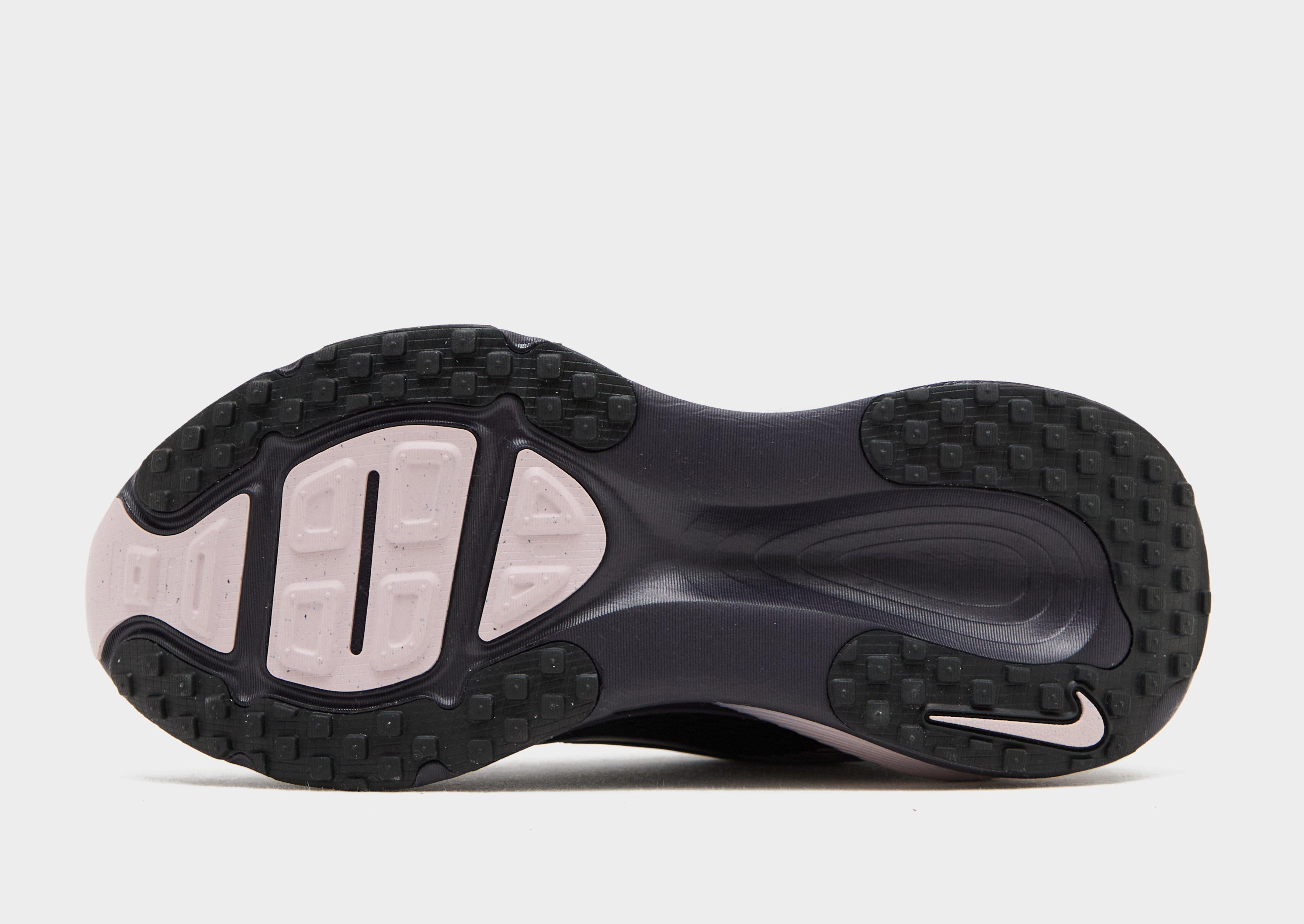 Nike Vomero 18 Women's