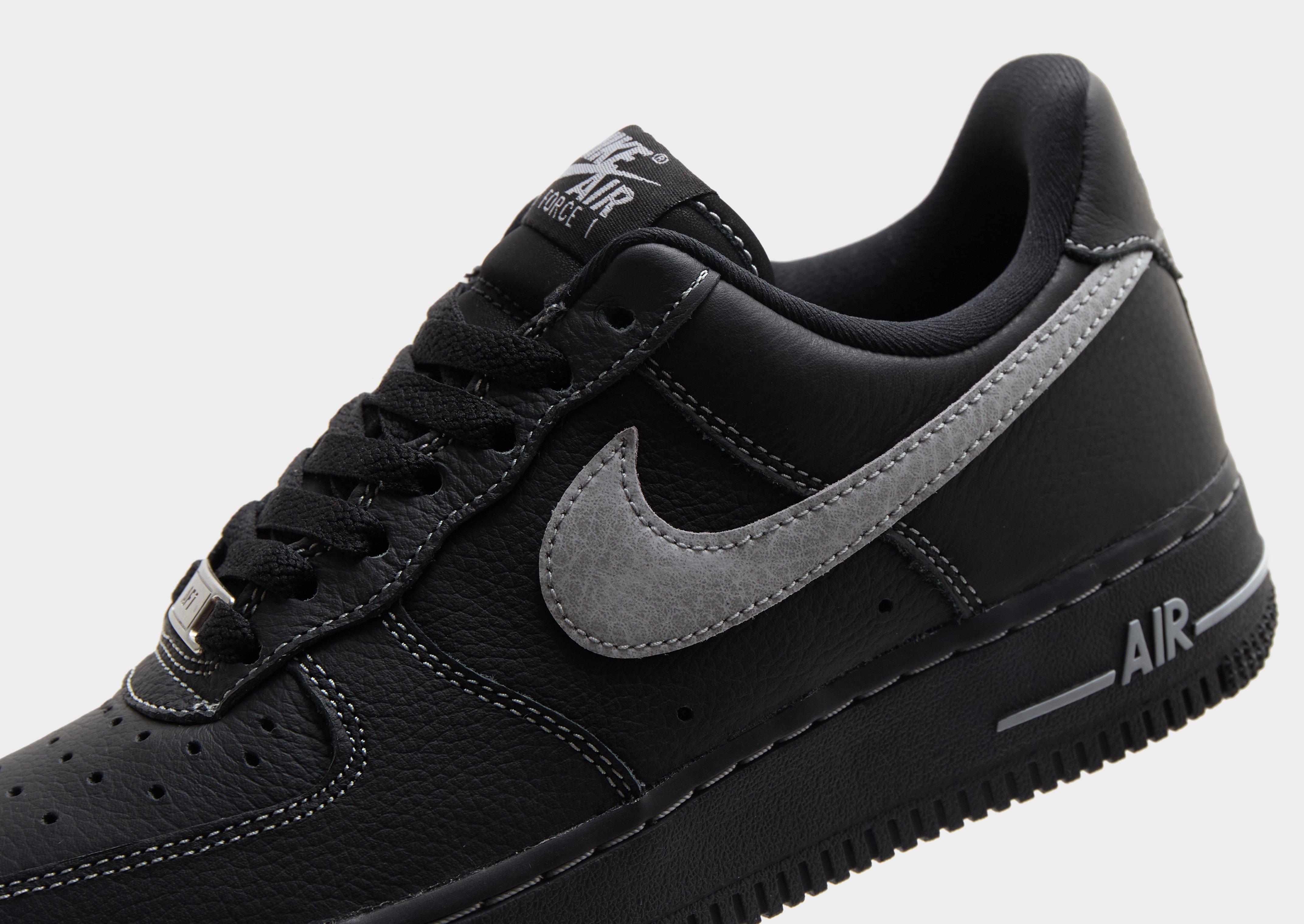 Nike Air Force 1 '07 LV8 Stitch Femme