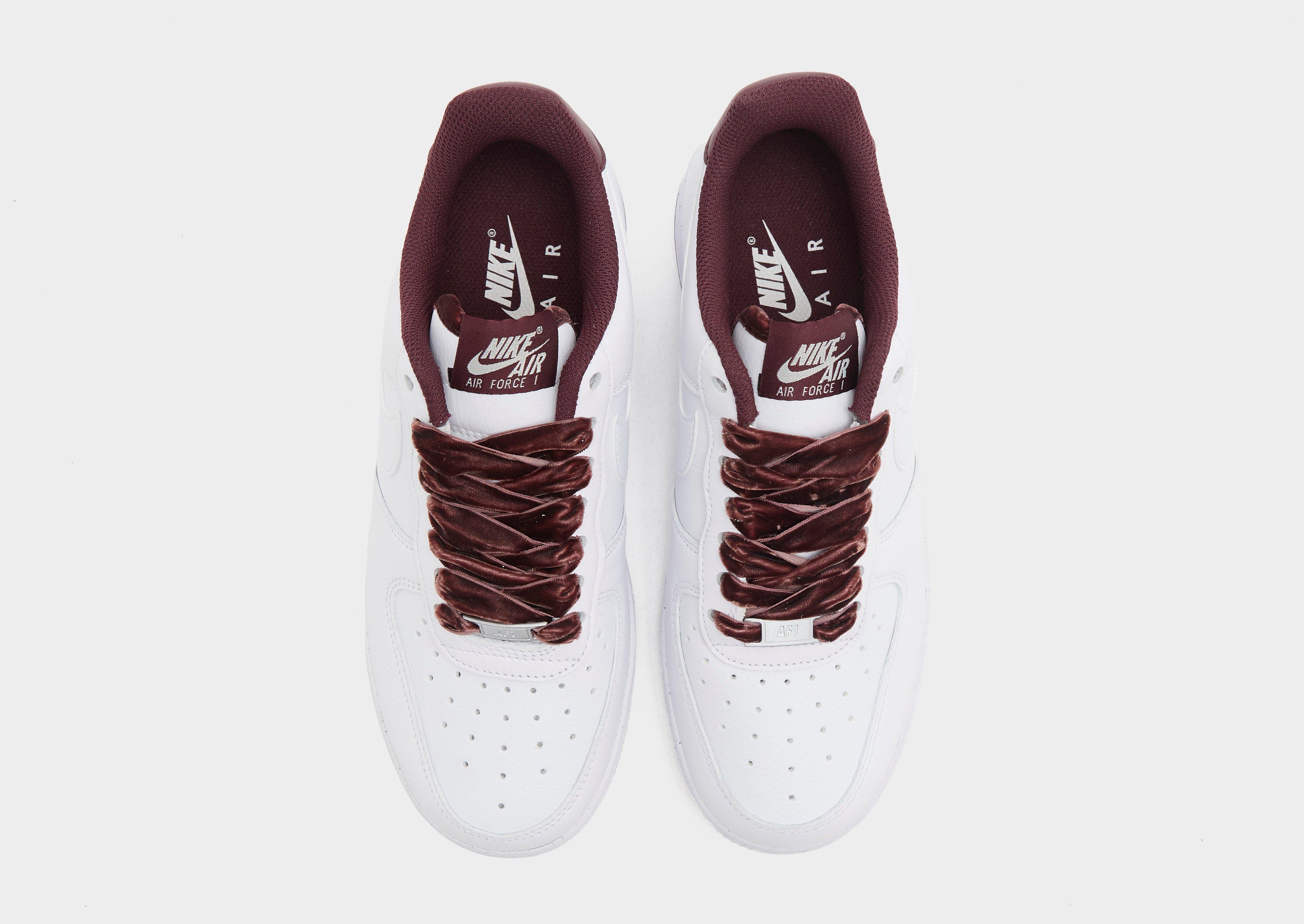 Nike Air Force 1 '07 Velvet Lace Femme