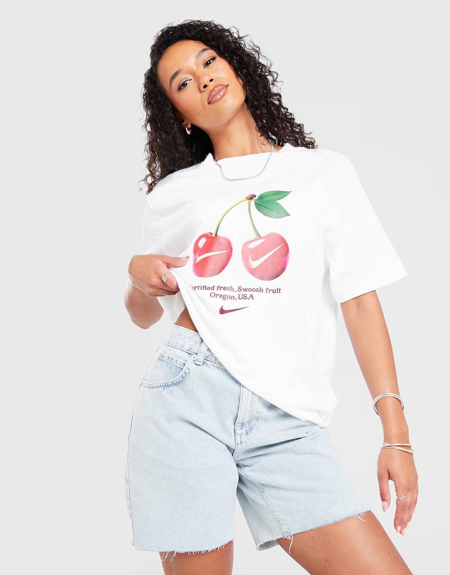 Nike Cherry Graphic T-Shirt Damen