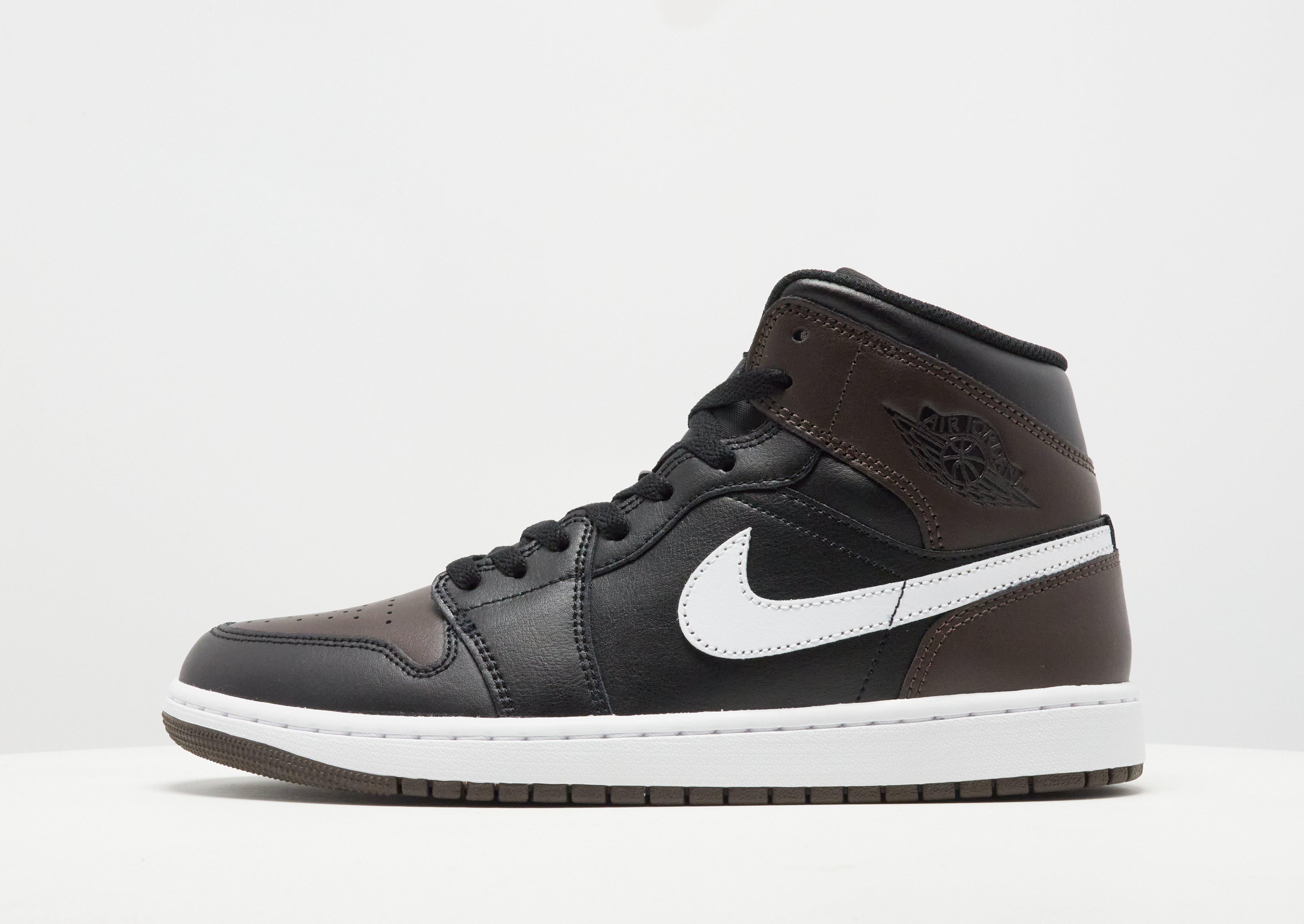 Jordan Air 1 Mid