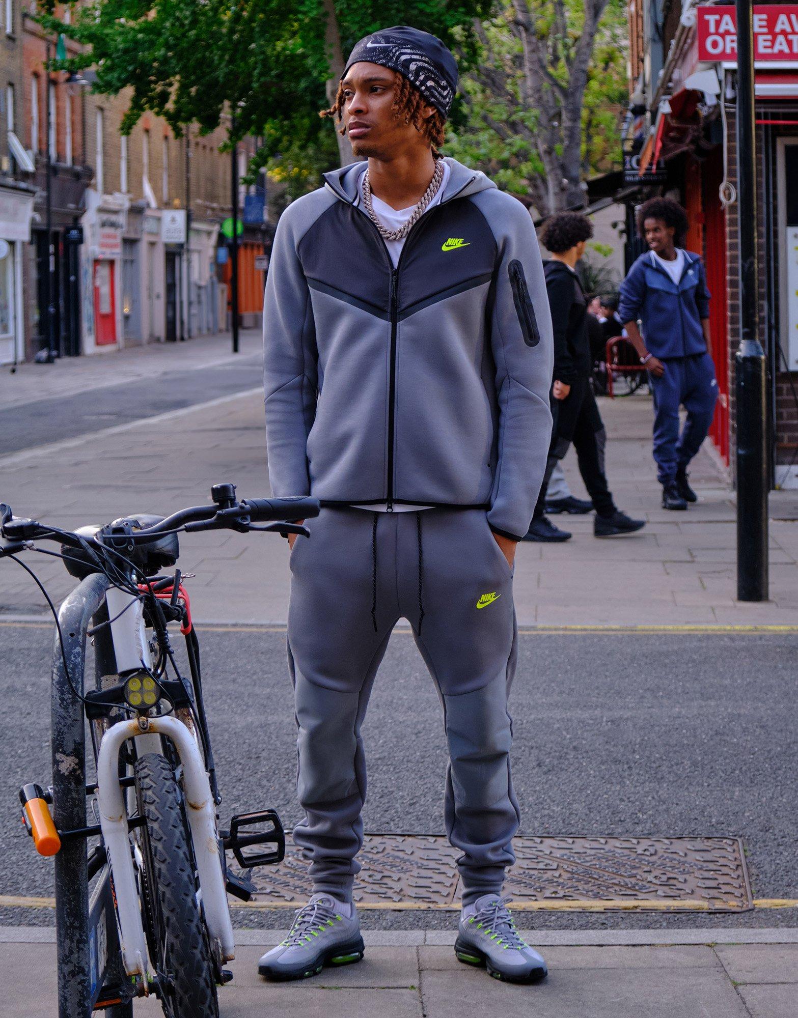 Nike Tech Mix Joggers