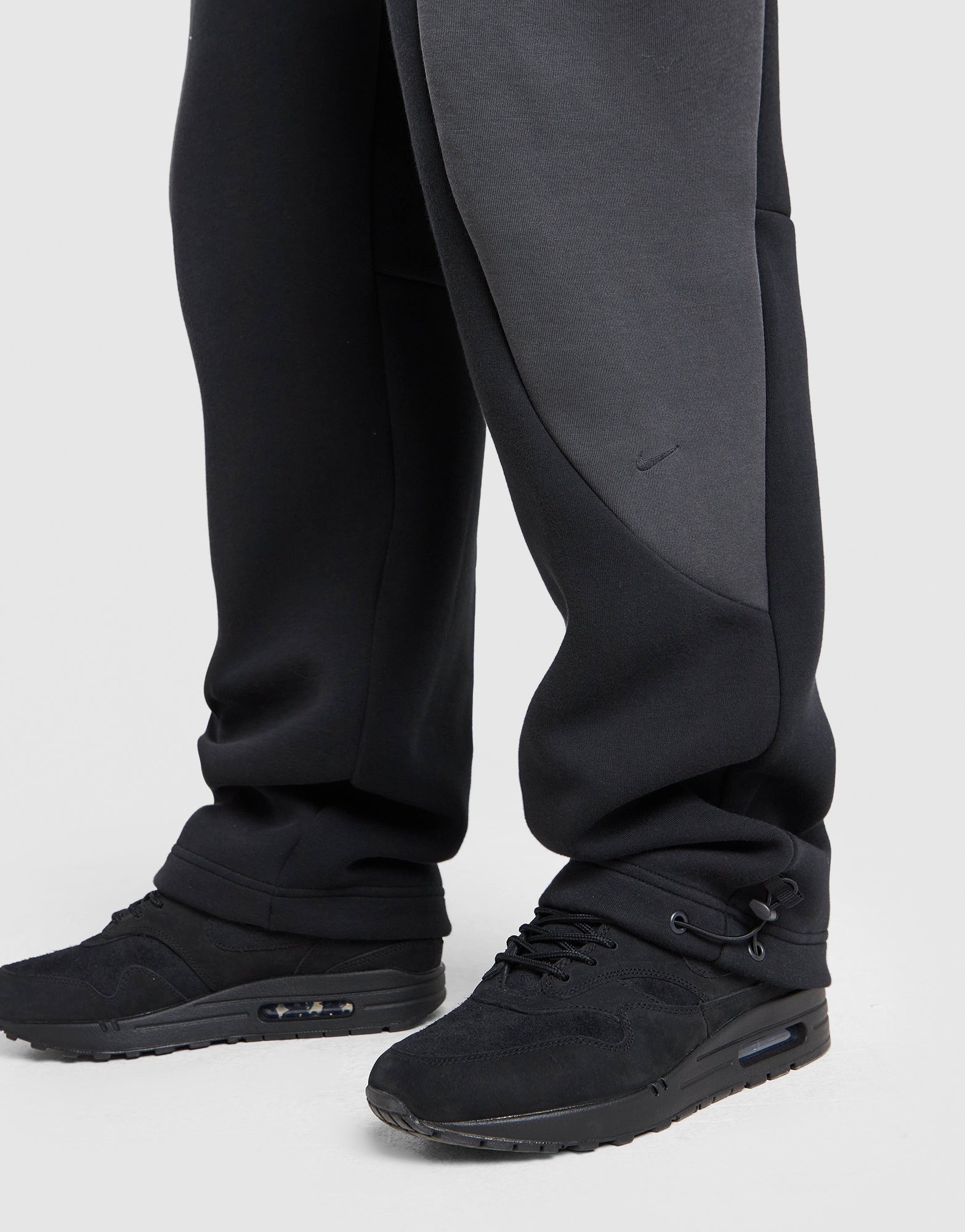 Nike Tech Men's Color-Block Open-Hem Fleece Pants — foto 3