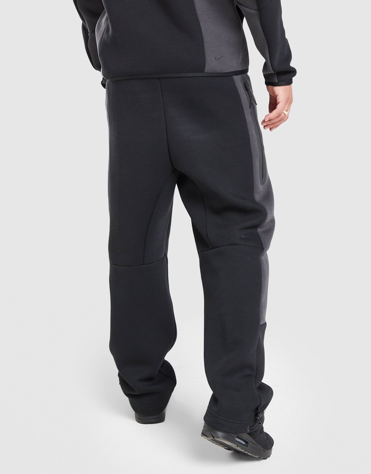 Nike Tech Men's Color-Block Open-Hem Fleece Pants — foto 5