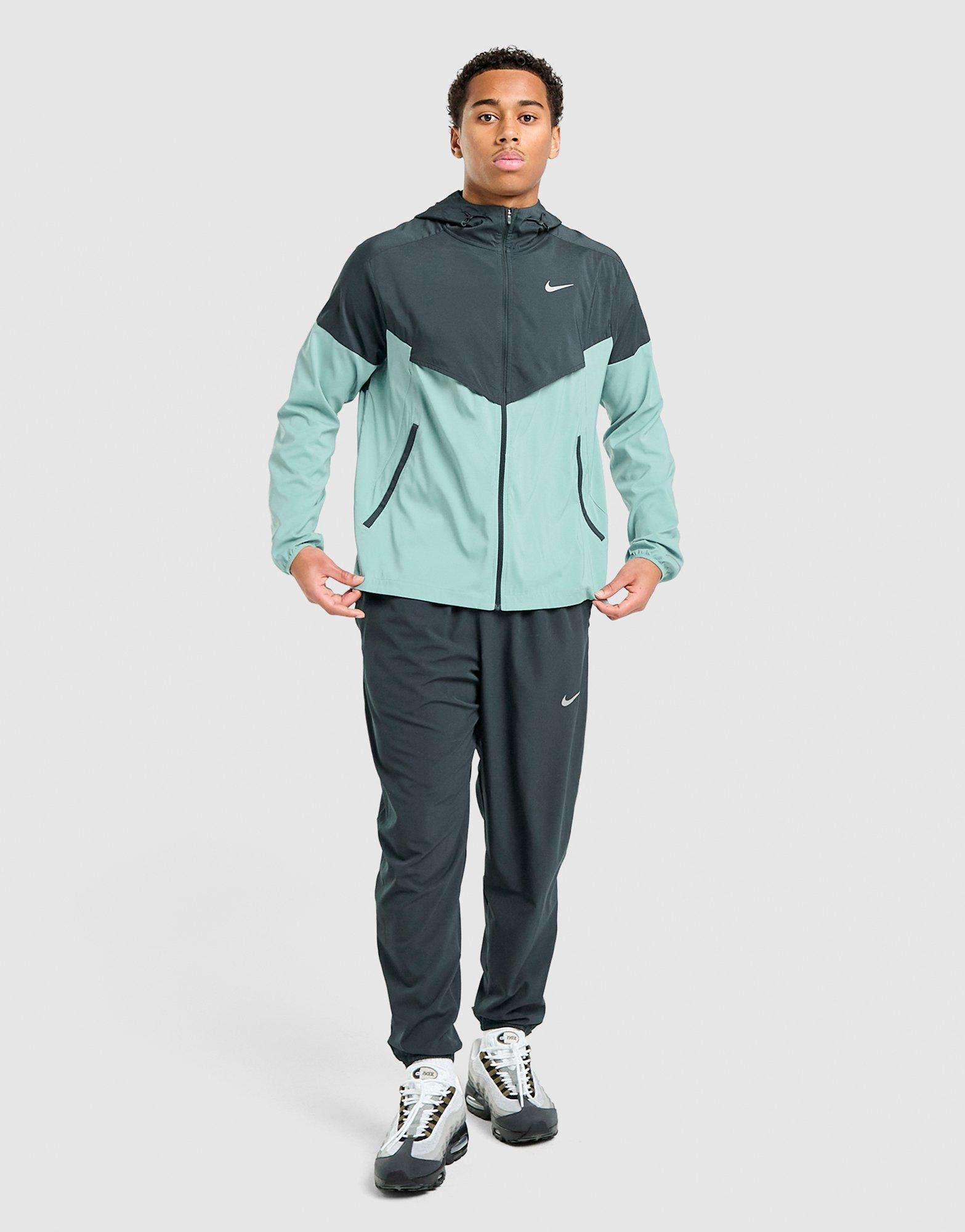 Nike Packable Jacket