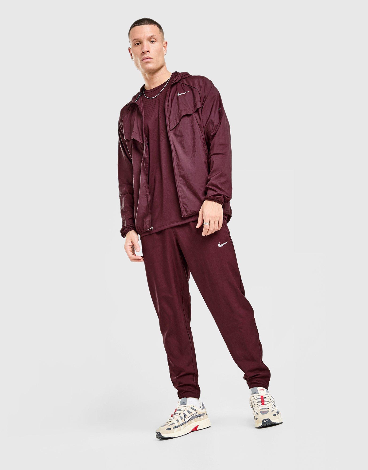 Nike Challenger Woven Track Pants