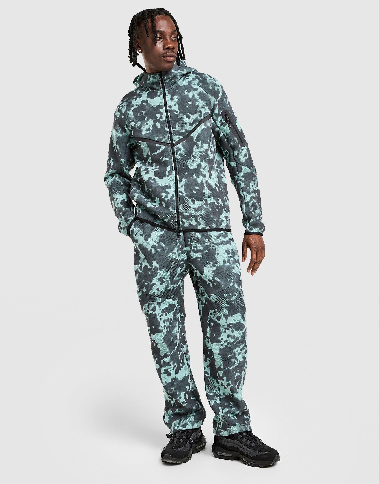Nike Tech Fleece Camo Hoodie