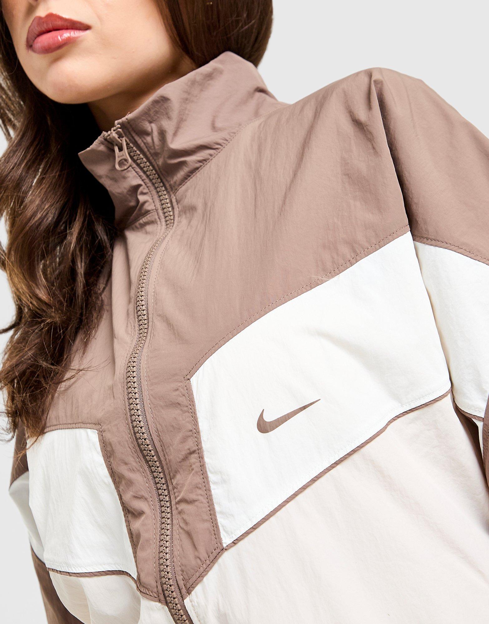 Nike Veste tissée Graphic Swoosh