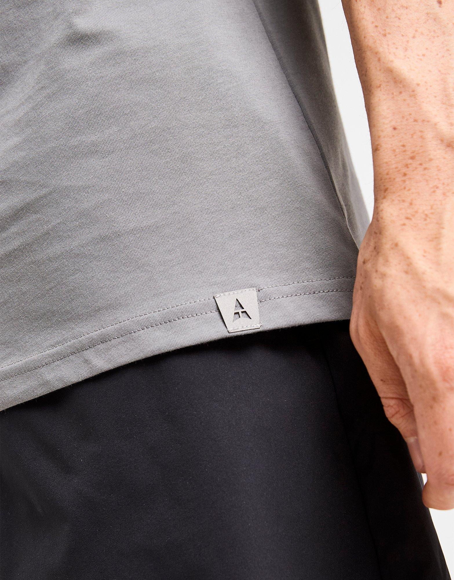 Technicals Hold T-Shirt