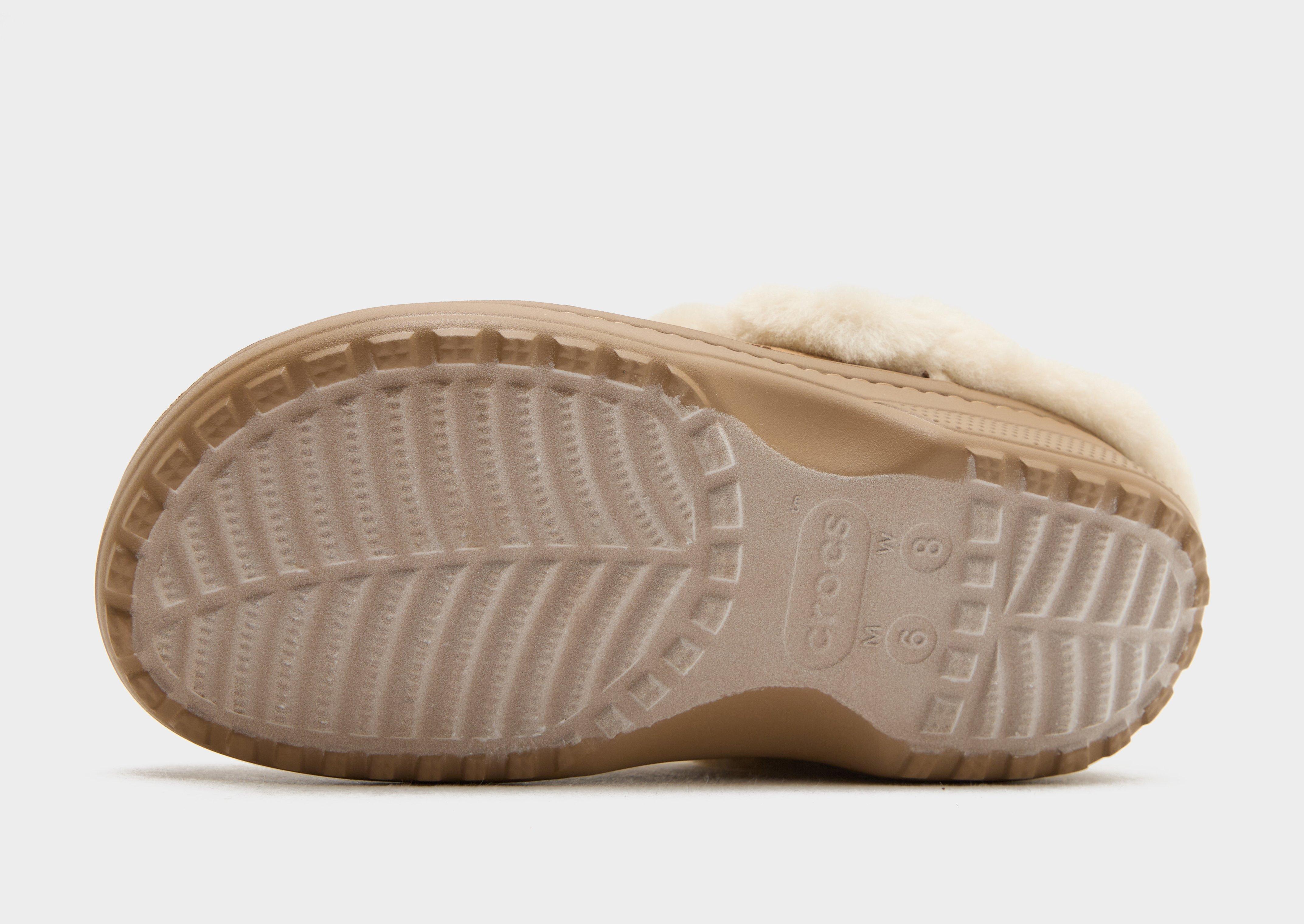 Crocs Classic Unfurgettable Suede Clog para mujer