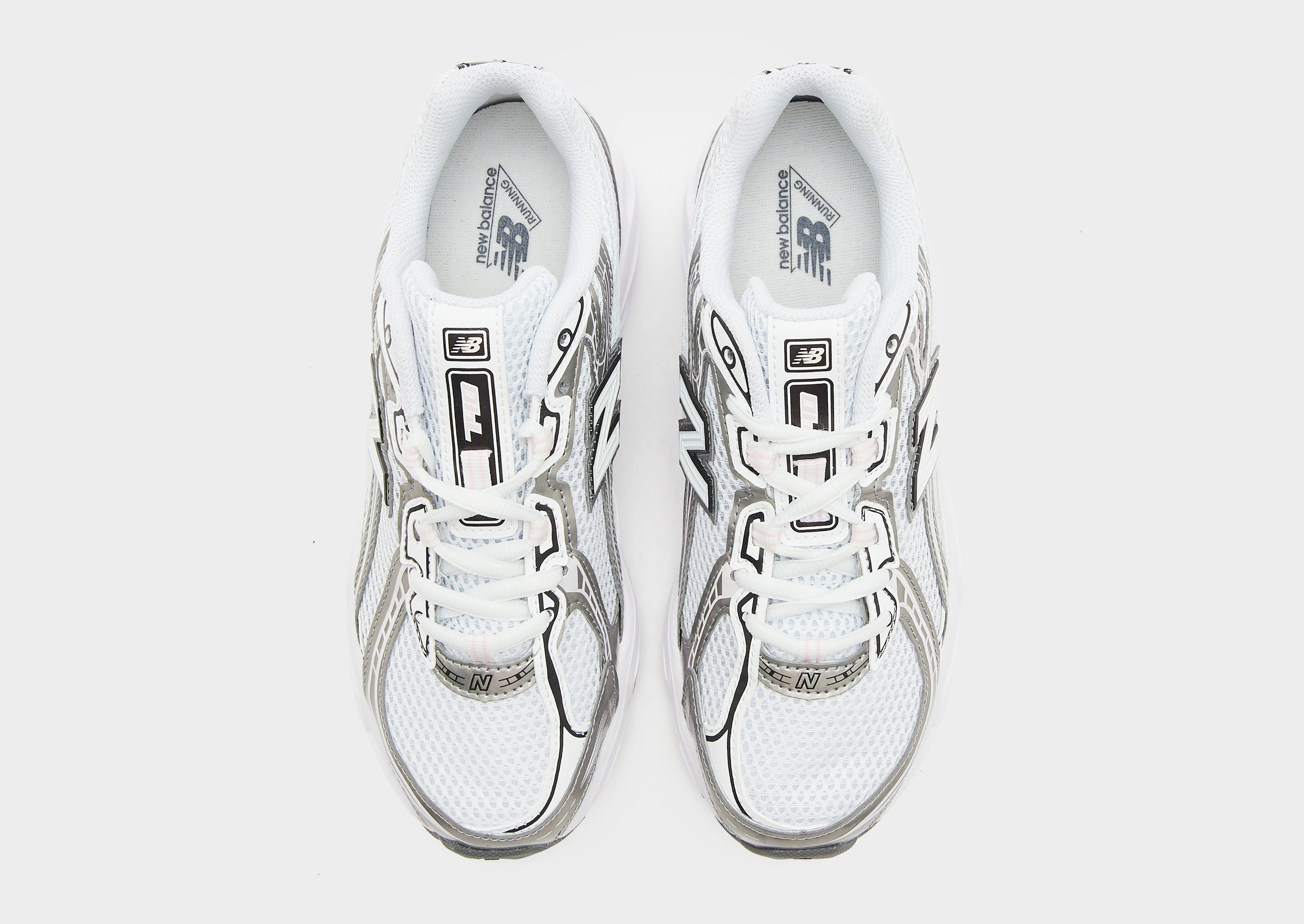 New Balance 740 Women's