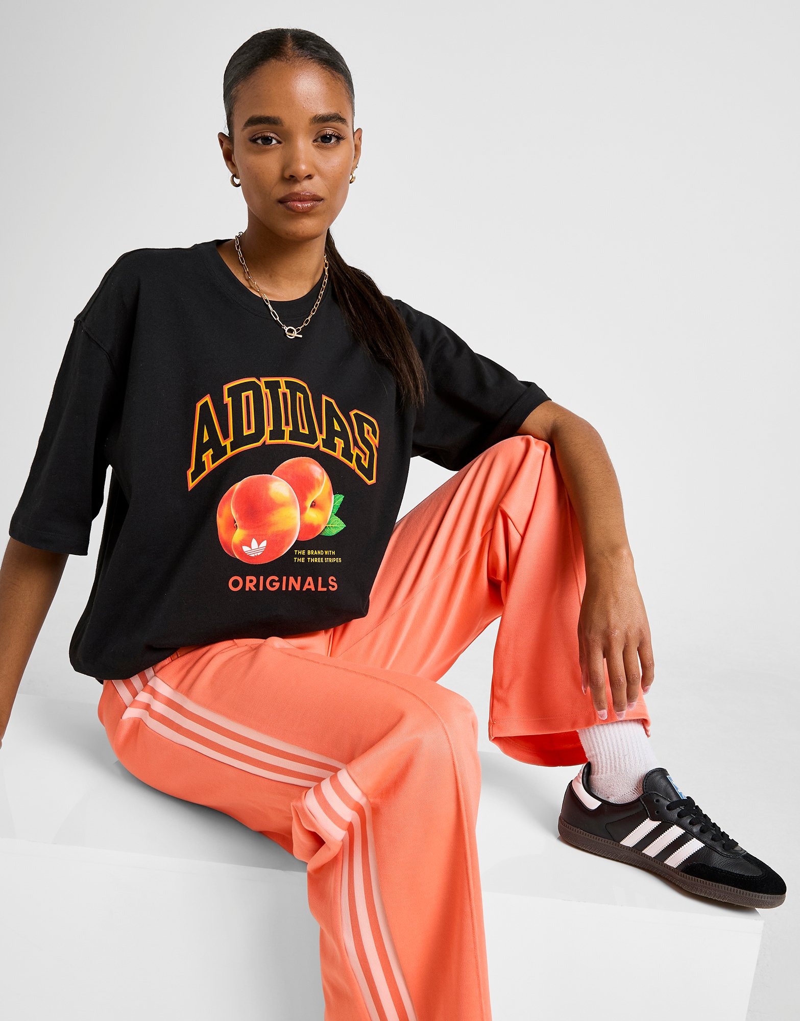 Black adidas Originals Peach Graphic Boyfriend T-Shirt - JD Sports