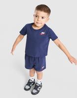Nike Conjunto de camiseta y pantalón corto para bebé