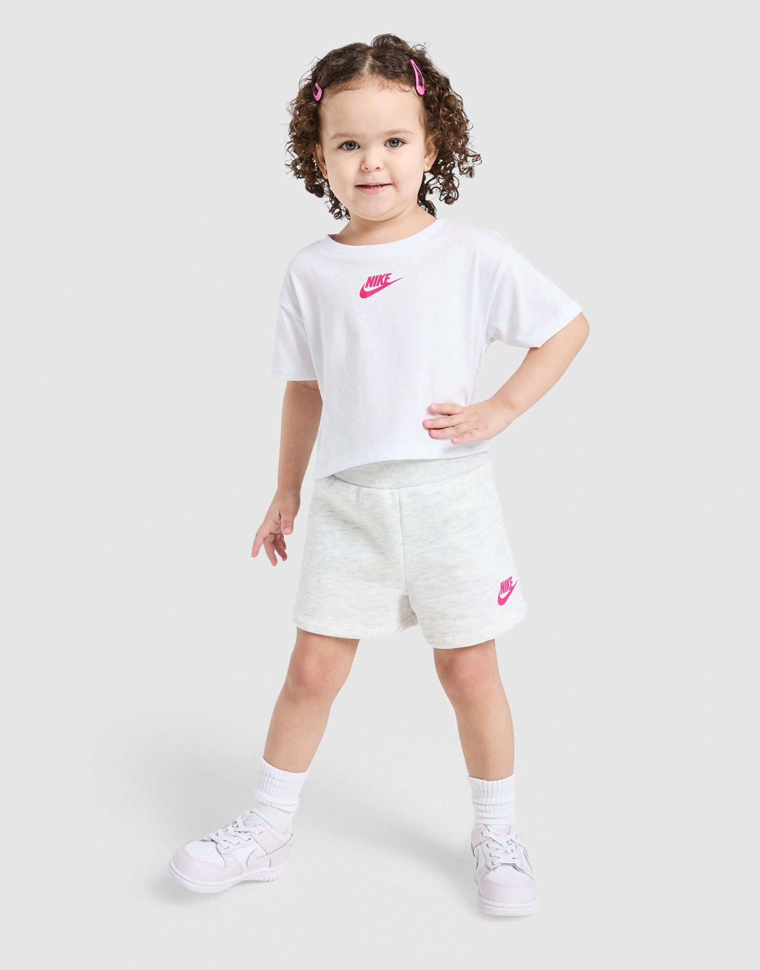 Nike Girls' Repeat T-Shirt/Shorts Set Infant