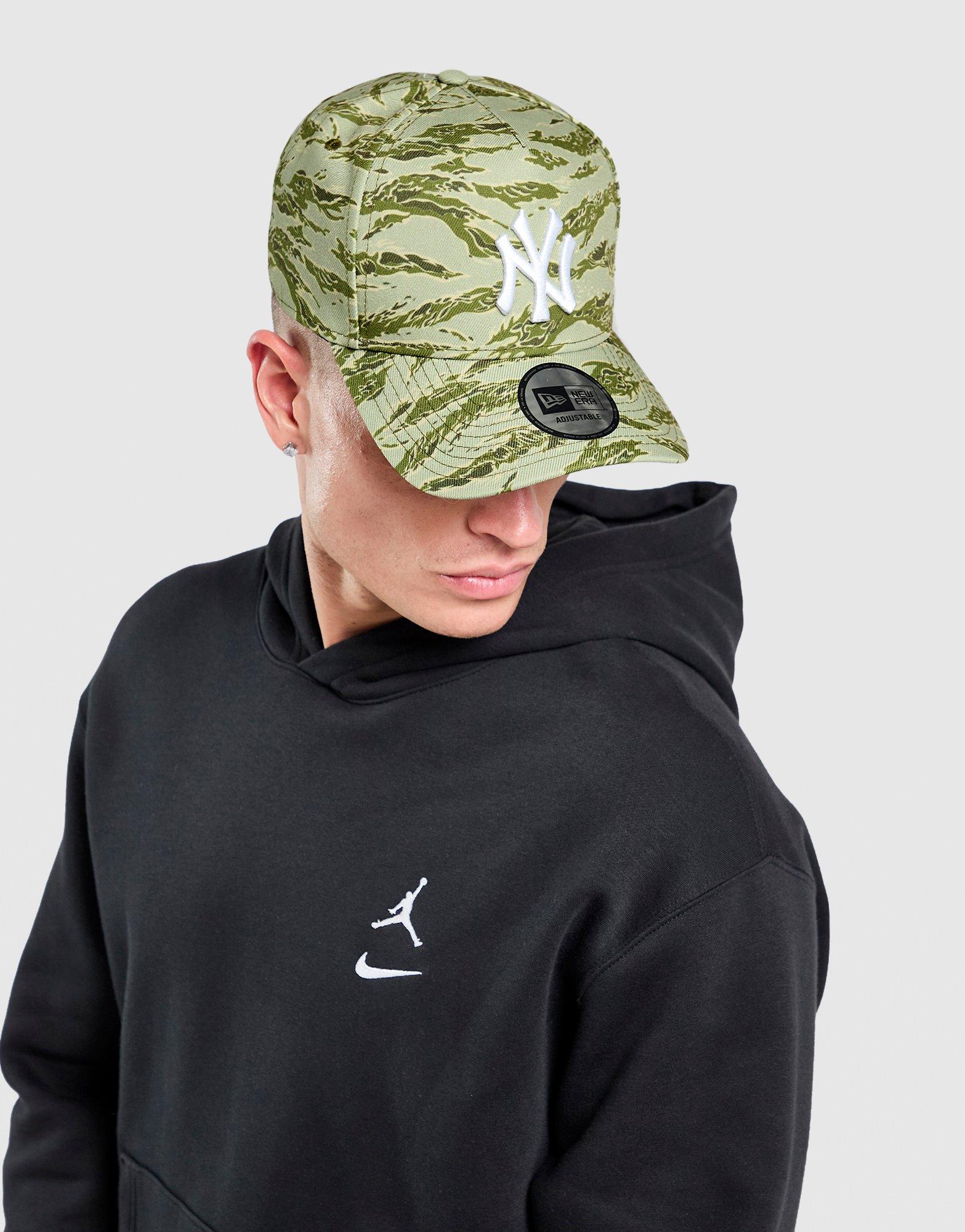 New Era Mlb New York Yankees Tiger Print Trucker Cappellino